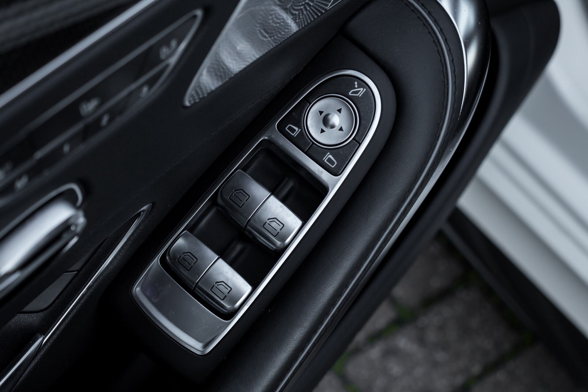 Mercedes-Benz S-Klasse Coupé 63 AMG 4-M Designo/Burmester 3D/Carbon/HUD/Standkachel Aut7 Foto 44