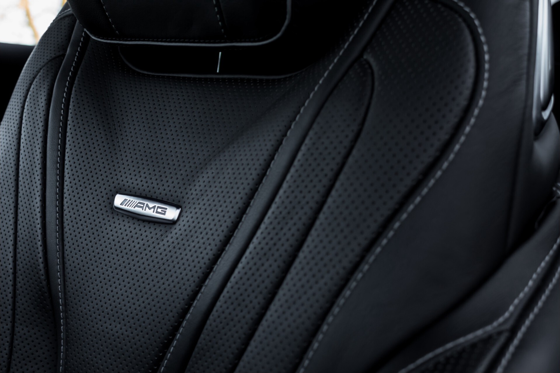 Mercedes-Benz S-Klasse Coupé 63 AMG 4-M Designo/Burmester 3D/Carbon/HUD/Standkachel Aut7 Foto 48