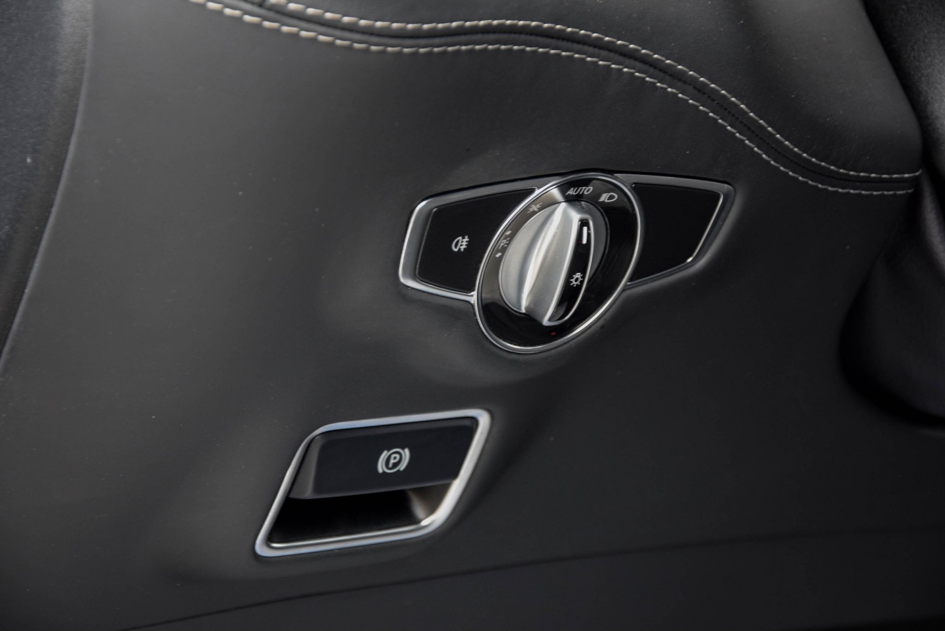 Mercedes-Benz S-Klasse Coupé 500 4-M AMG Designo Full Options Aut7 Nieuwprijs: €198699 Foto 10