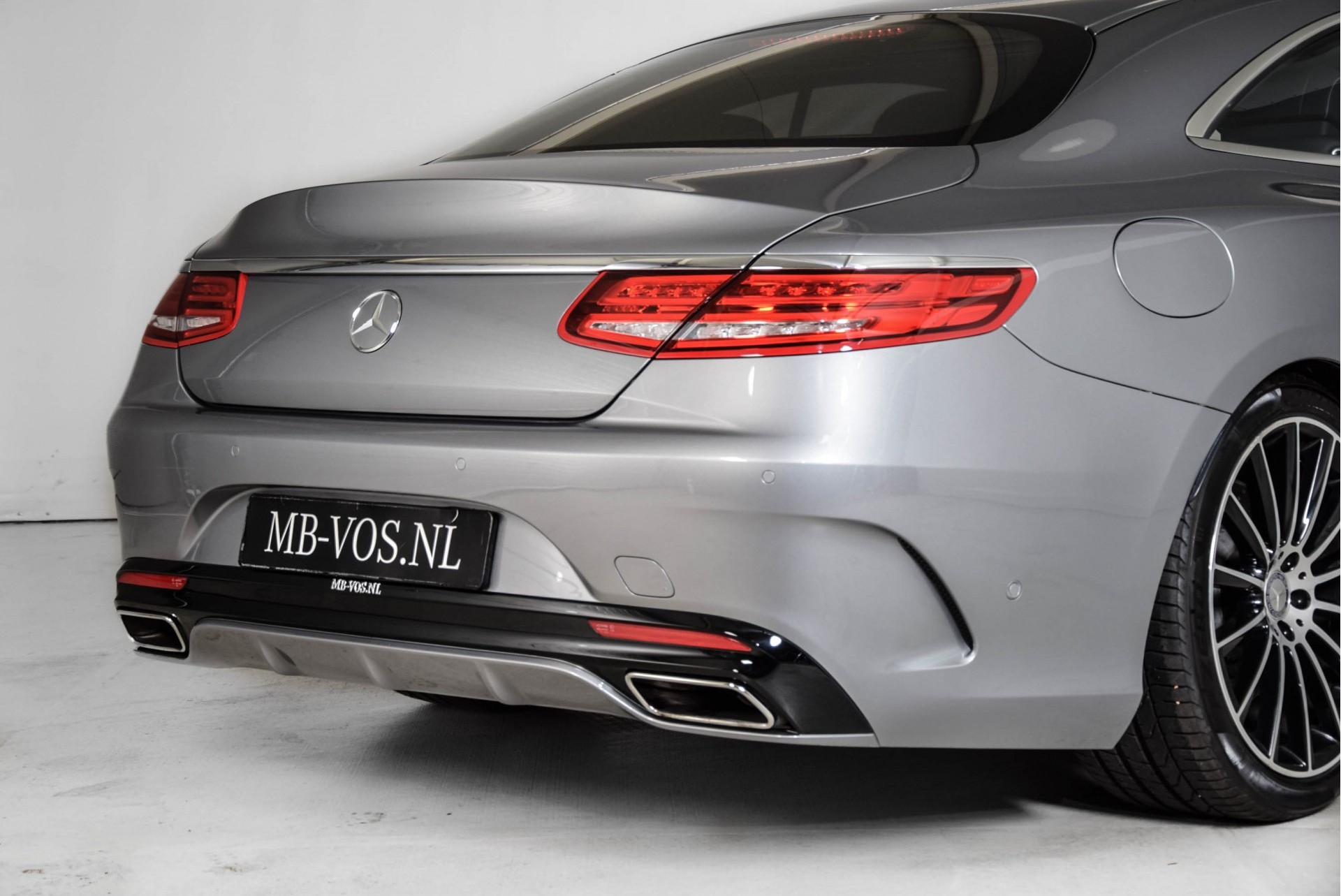 Mercedes-Benz S-Klasse Coupé 500 4-M AMG Designo Full Options Aut7 Nieuwprijs: €198699 Foto 30
