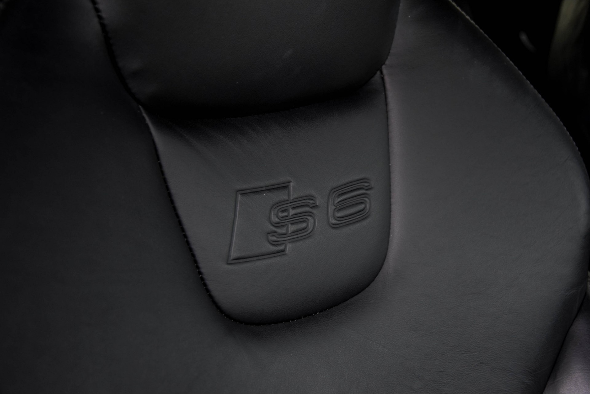 Audi A6 Avant S6 5.2 FSI V10 S6 Pro Line Milltek/Carbon/Bose/Nappa/Dak/20" Aut6 Foto 15