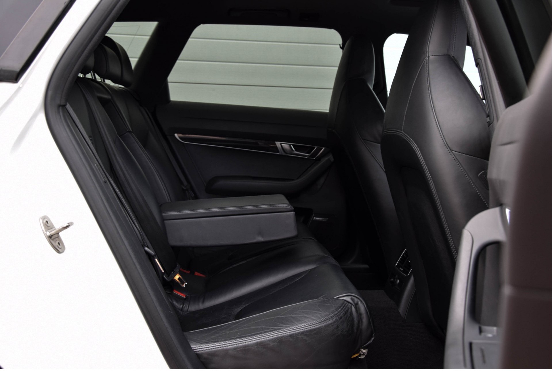 Audi A6 Avant S6 5.2 FSI V10 S6 Pro Line Milltek/Carbon/Bose/Nappa/Dak/20" Aut6 Foto 4