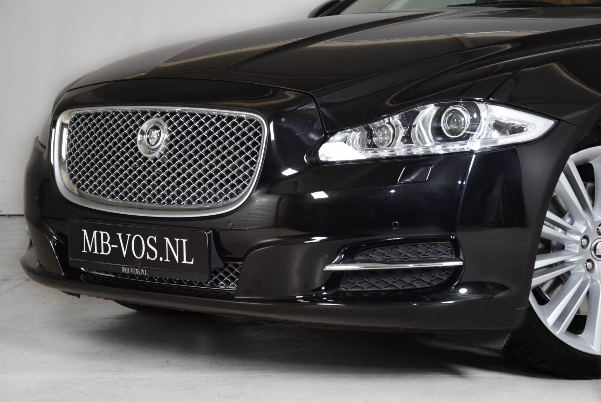Jaguar XJ 5.0 V8 Portfolio LWB Panoschuifdak/Keyless/Memory Aut6 Foto 23