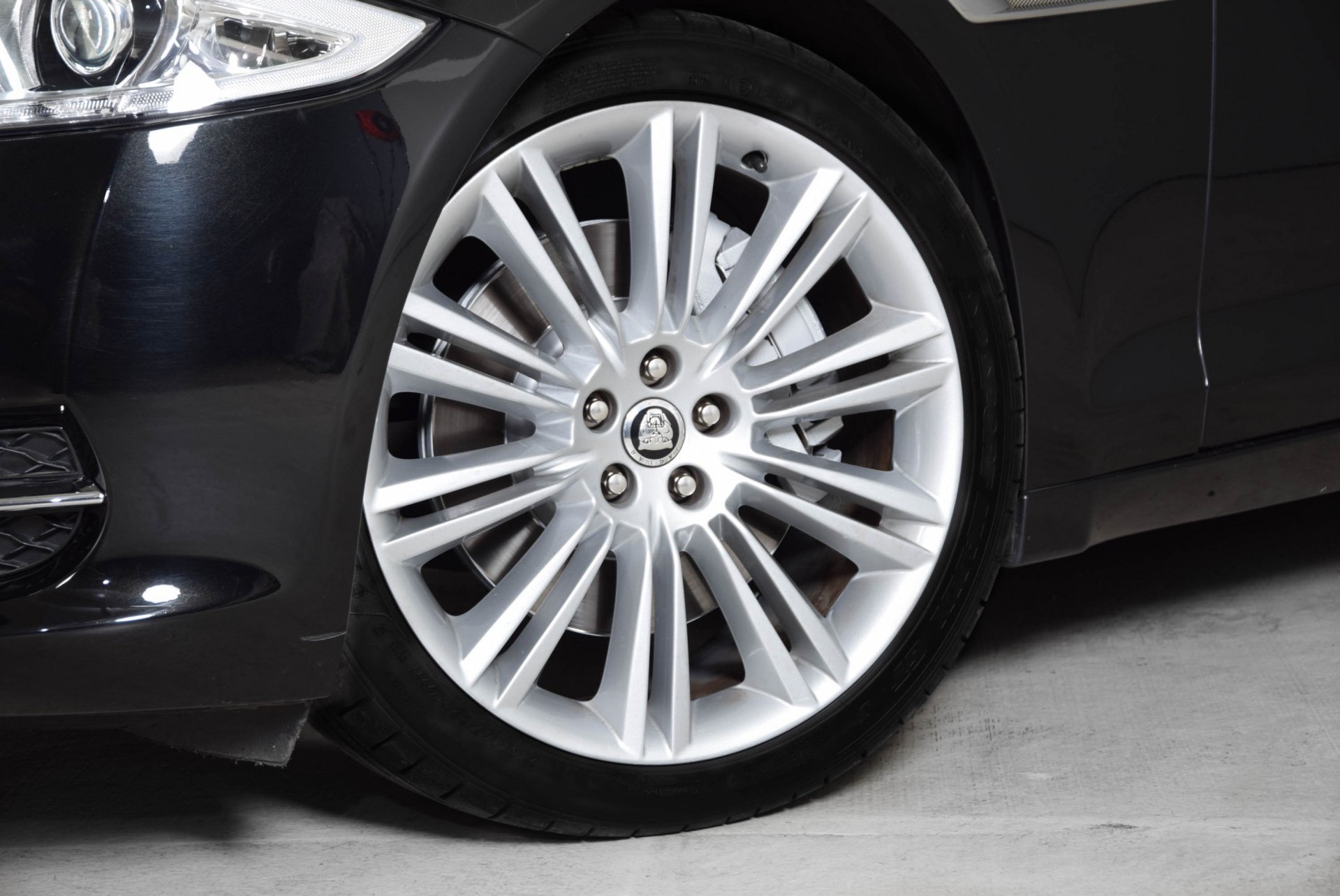 Jaguar XJ 5.0 V8 Portfolio LWB Panoschuifdak/Keyless/Memory Aut6 Foto 25