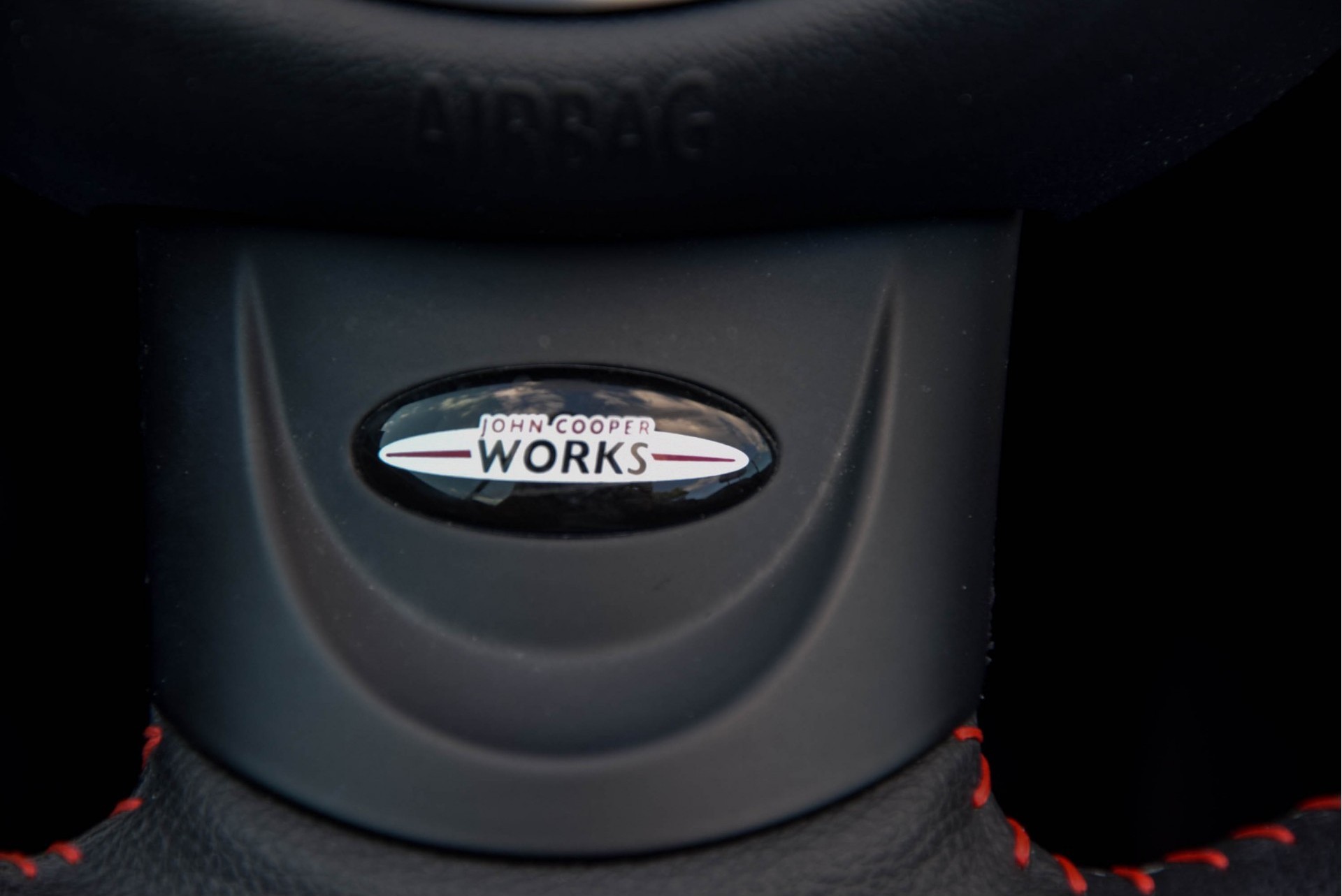 MINI Cabrio 1.6 Cooper JCW-pakket Navi/Leder/Xenon/Stoelv/Pts/ECC Foto 12