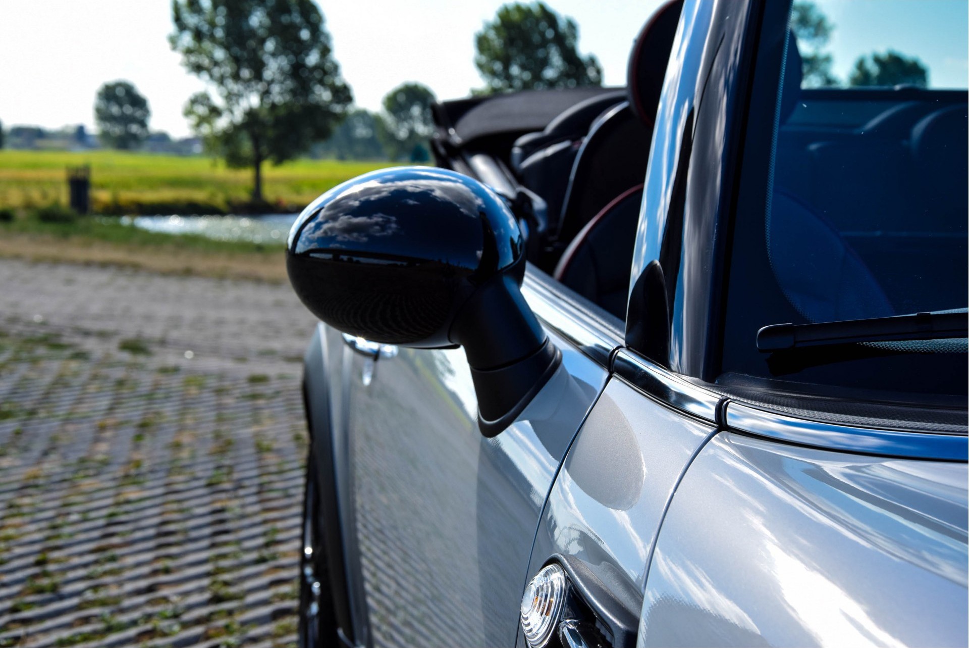 MINI Cabrio 1.6 Cooper JCW-pakket Navi/Leder/Xenon/Stoelv/Pts/ECC Foto 16