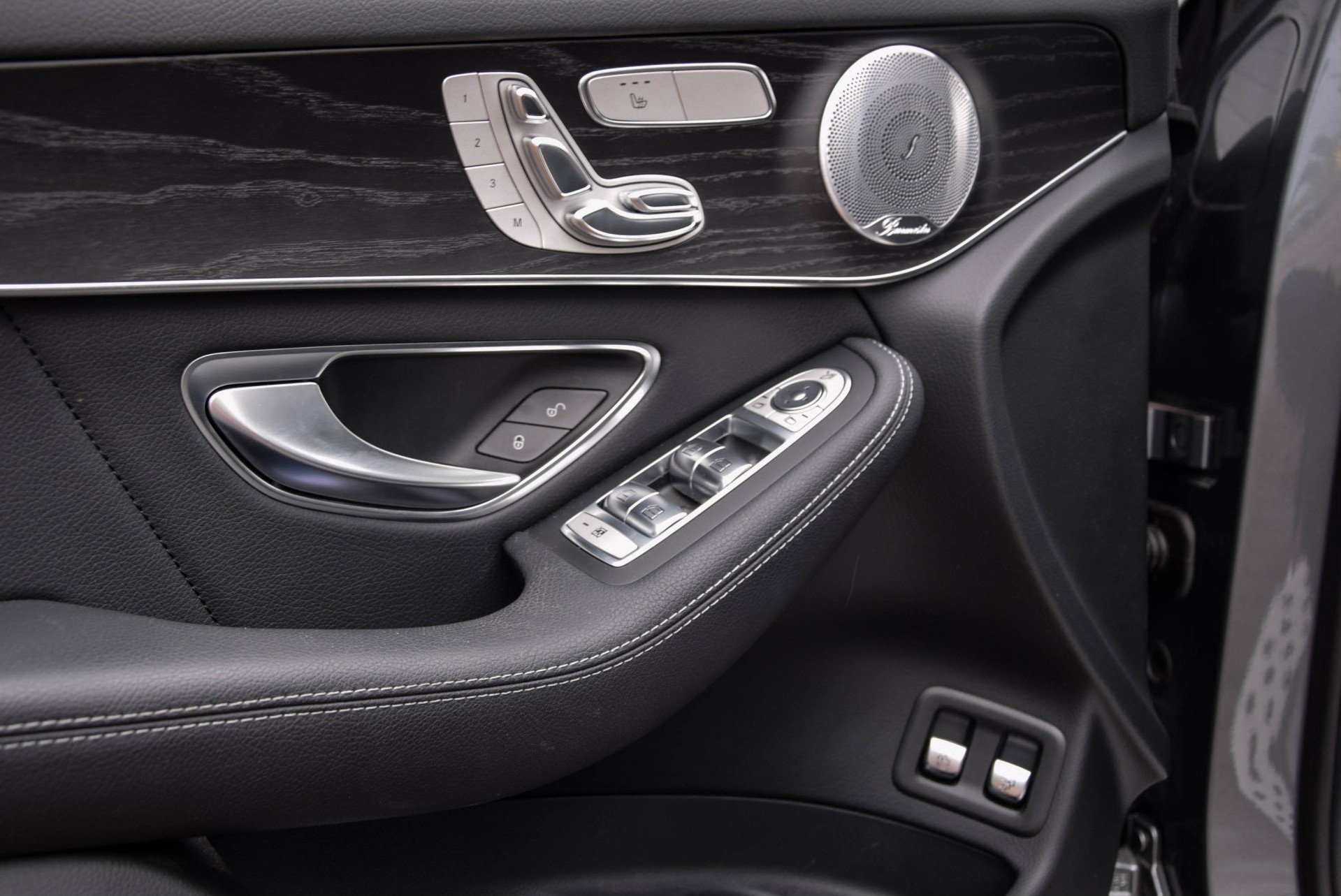 Mercedes-Benz GLC-Klasse Coupé 250 4-M AMG Schuifdak/Burmester/Comand/Memory/Trekhaak/360 camera Aut9 Foto 7