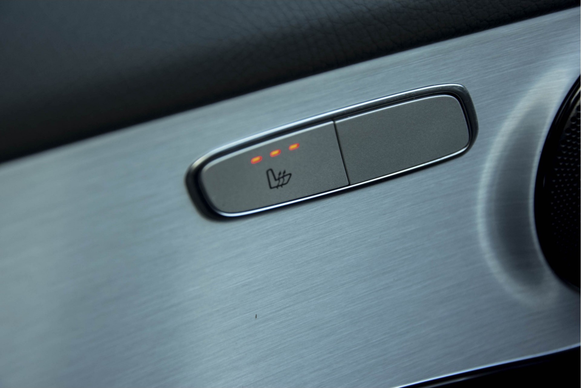 Mercedes-Benz GLC-Klasse 250d 4-M AMG coupe Distronic/Keyless/Carbon/HUD/Standkachel Aut9 Foto 11