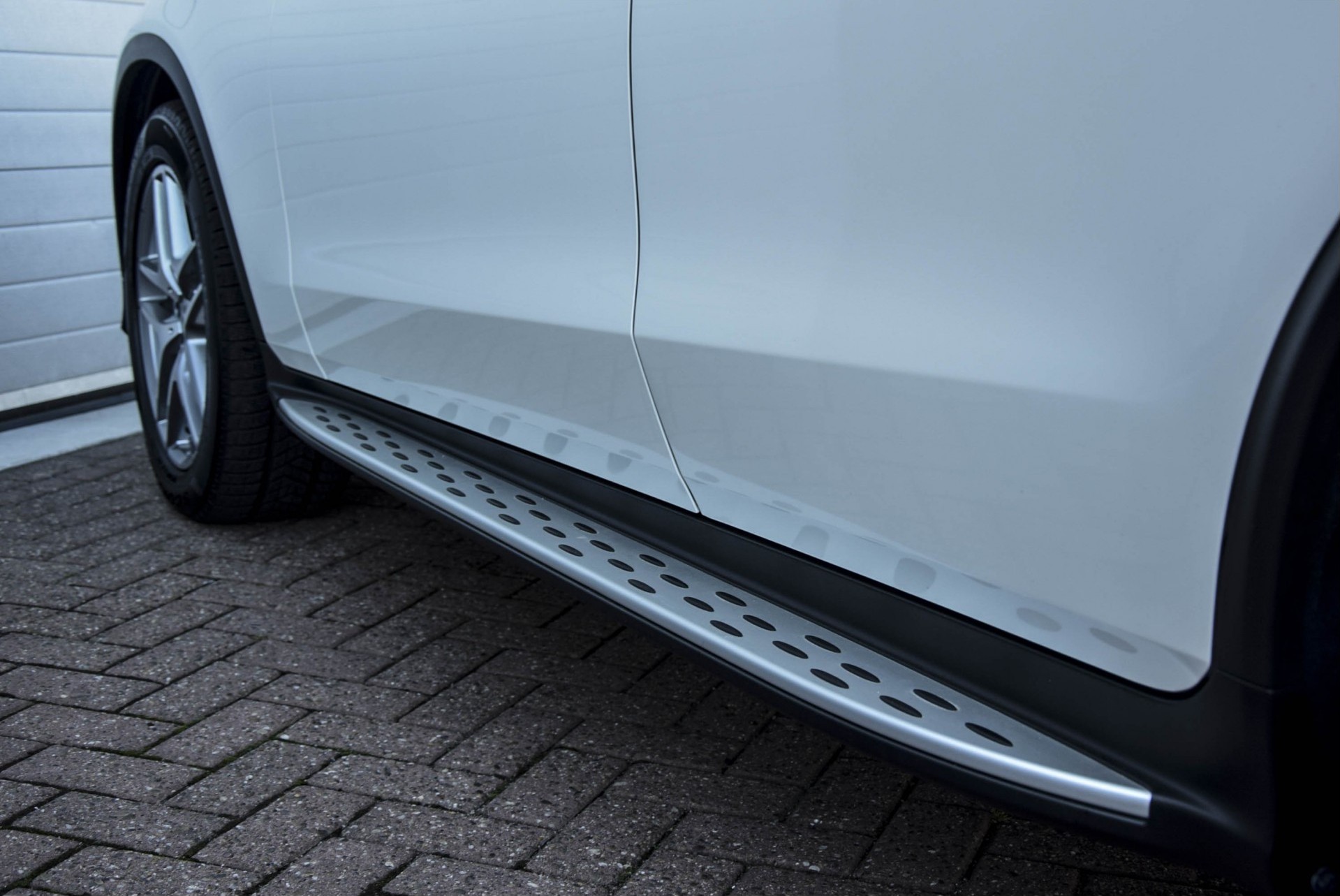 Mercedes-Benz GLC-Klasse 250d 4-M AMG coupe Distronic/Keyless/Carbon/HUD/Standkachel Aut9 Foto 21