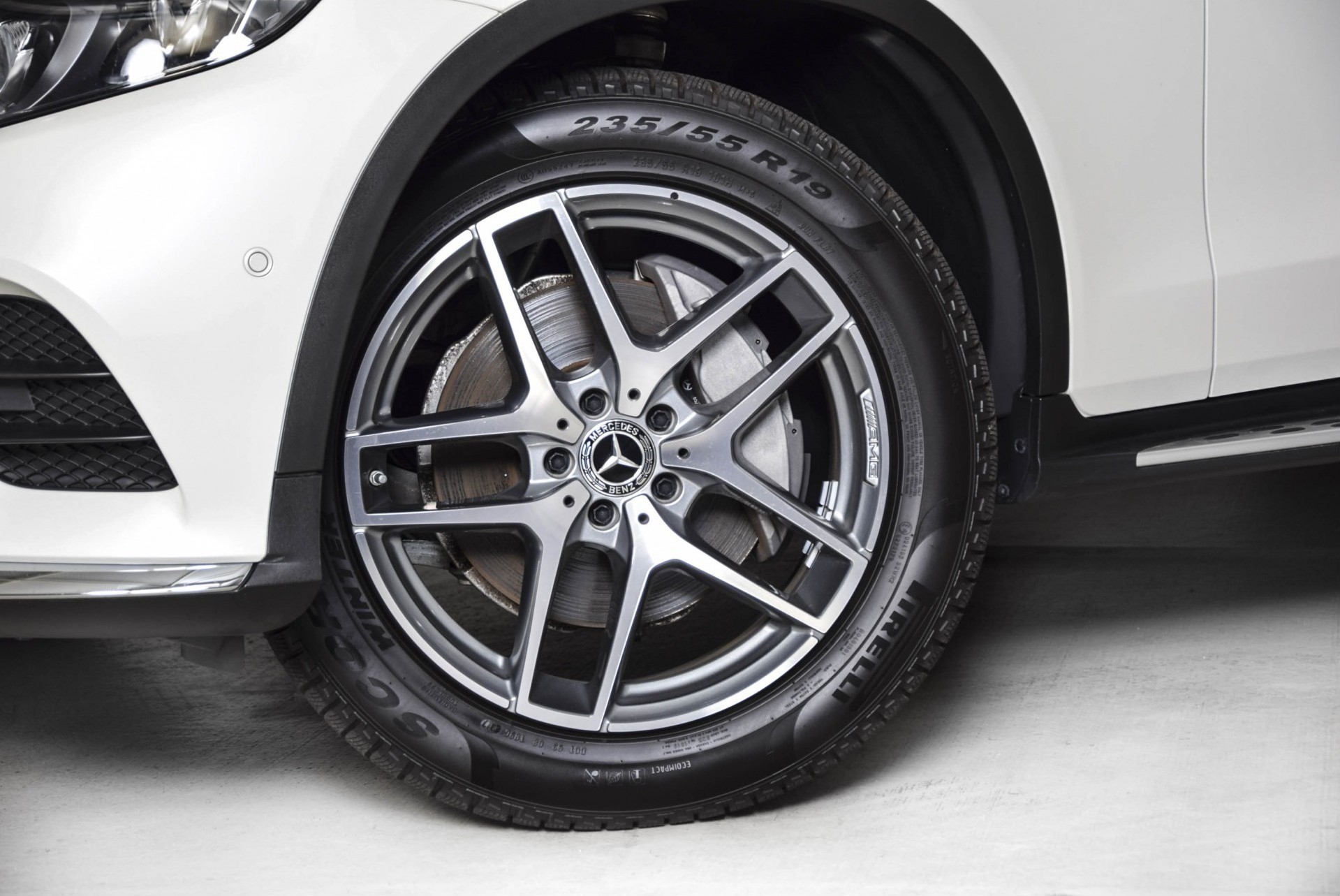 Mercedes-Benz GLC-Klasse 250d 4-M AMG coupe Distronic/Keyless/Carbon/HUD/Standkachel Aut9 Foto 25