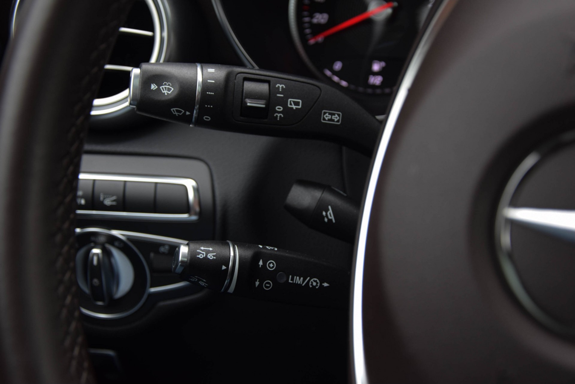 Mercedes-Benz GLC-Klasse 250 4-M Luchtvering/Distronic/Keyless Aut9 Nieuwprijs €97855 Foto 10