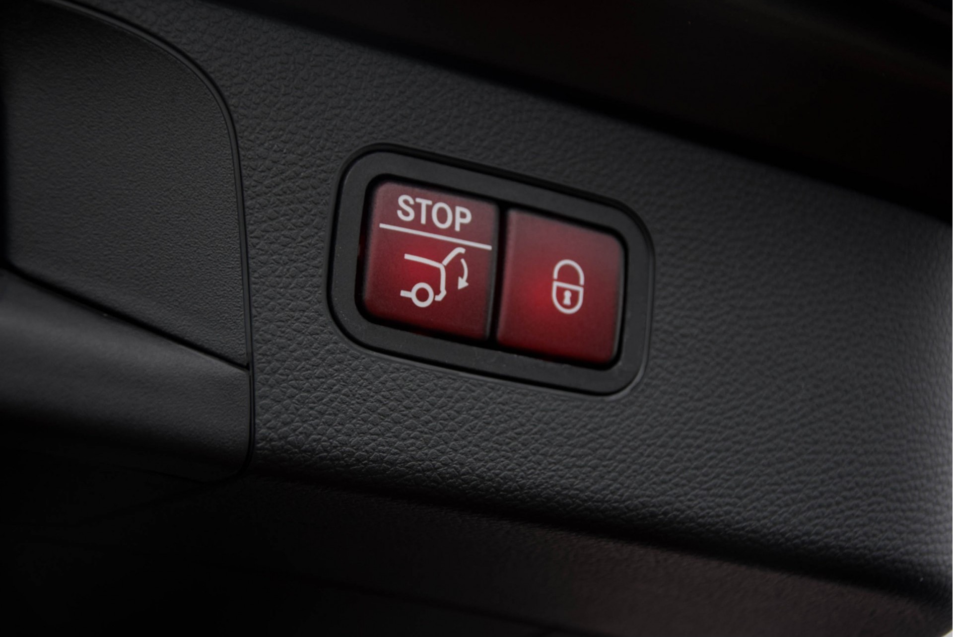 Mercedes-Benz GLC-Klasse 250 4-M Luchtvering/Distronic/Keyless Aut9 Nieuwprijs €97855 Foto 23