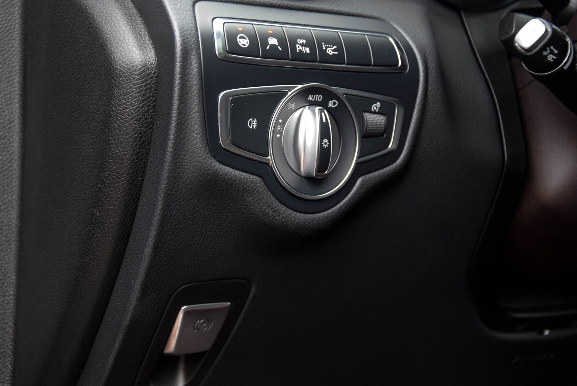 Mercedes-Benz GLC-Klasse 250 4-M Luchtvering/Distronic/Keyless Aut9 Nieuwprijs €97855 Foto 9