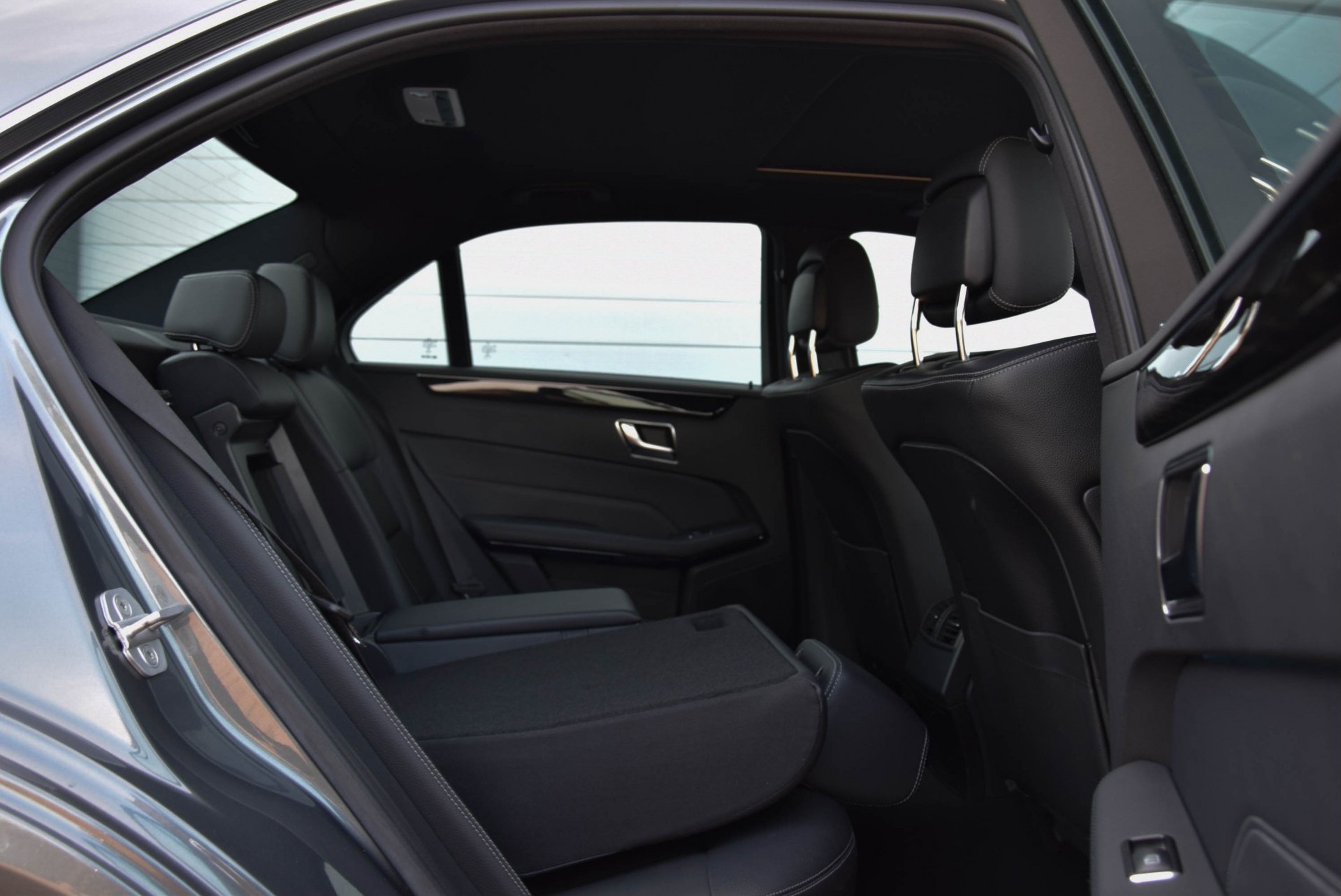 Mercedes-Benz E-Klasse 220 Bluetec Avantgarde Navi/ILS/Afn-Trekhaak Aut9 Foto 5