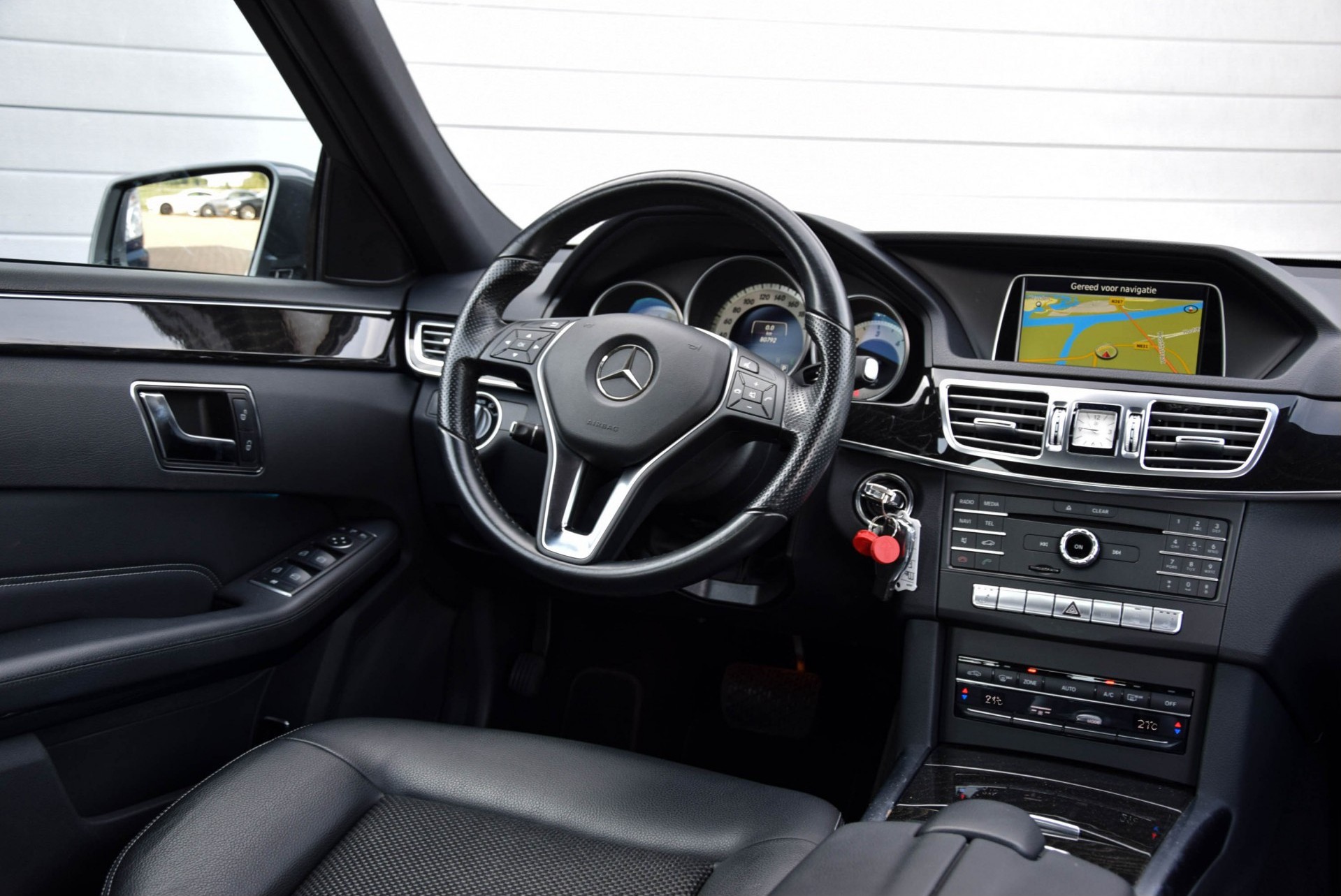 Mercedes-Benz E-Klasse 220 Bluetec Avantgarde Navi/ILS/Afn-Trekhaak Aut9 Foto 6