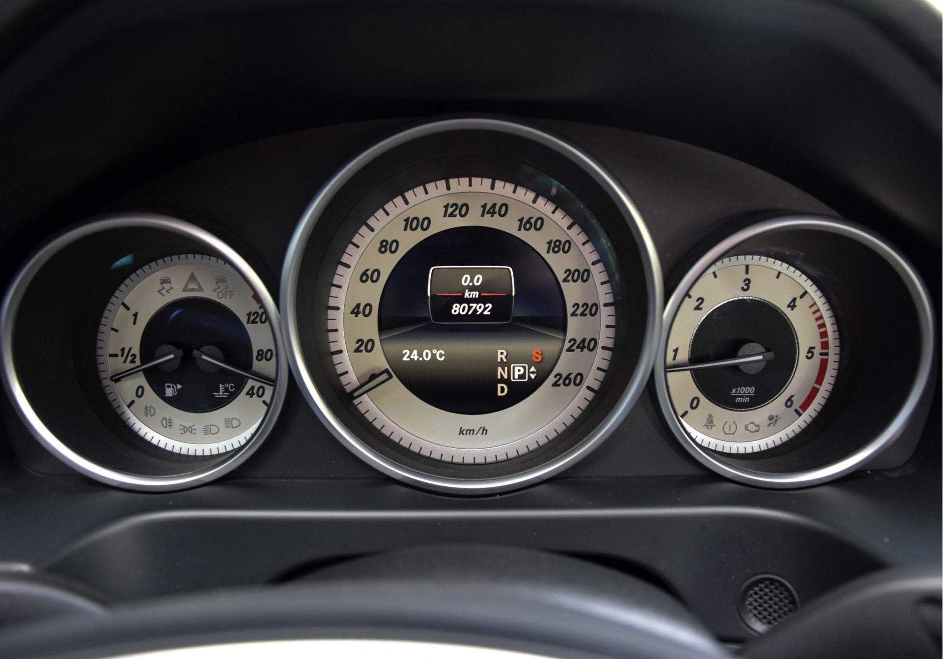 Mercedes-Benz E-Klasse 220 Bluetec Avantgarde Navi/ILS/Afn-Trekhaak Aut9 Foto 7