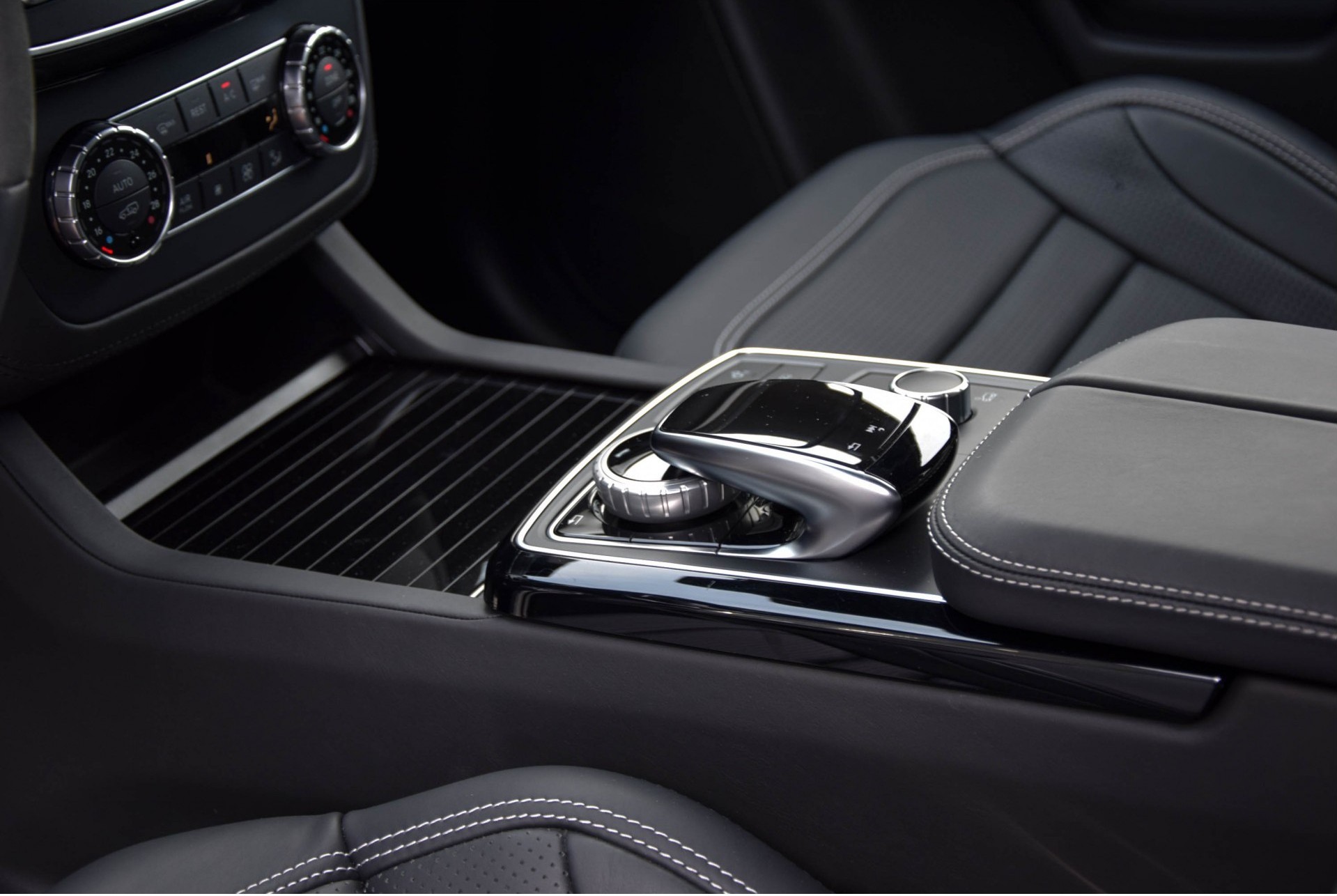 Mercedes-Benz GLE-Klasse Coupé 63 AMG S 4-M Carbon/Performance/Exclusive/Distronic/Keyless/TV Aut7 Foto 14