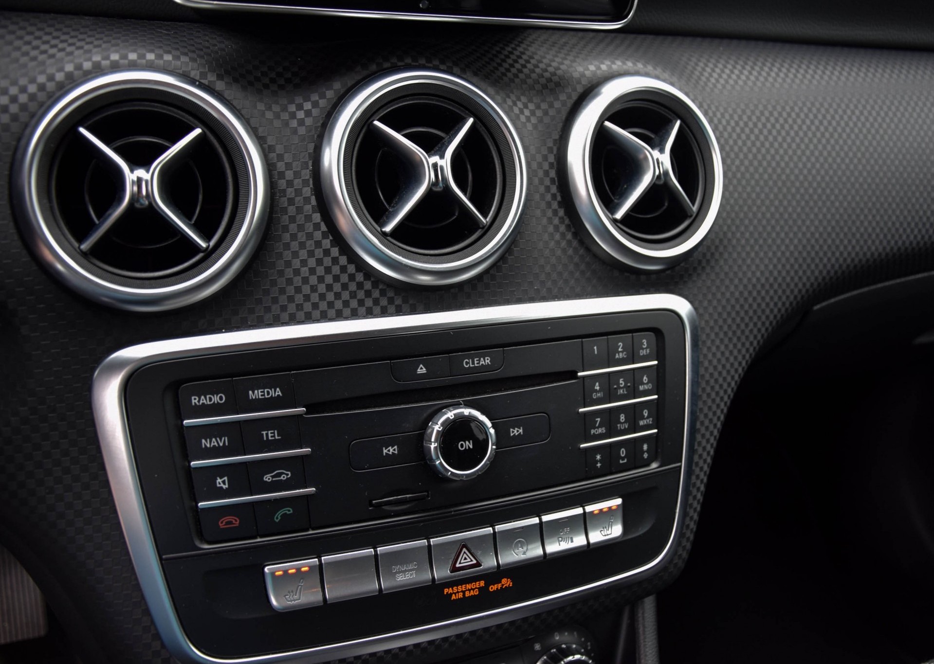 Mercedes-Benz A-Klasse 200 Urban Ambition Aut7 Foto 11