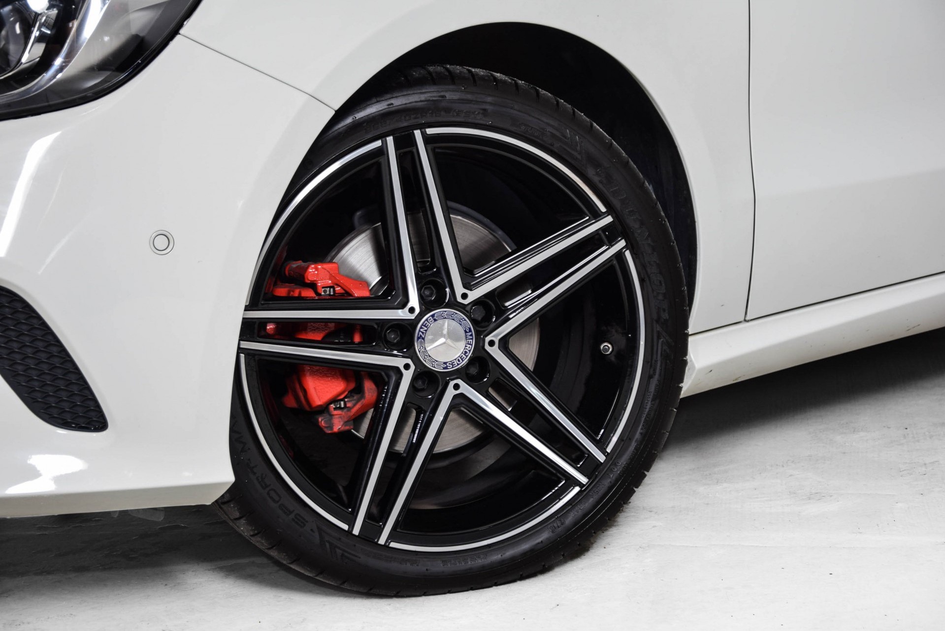 Mercedes-Benz A-Klasse 200 Urban Ambition Aut7 Foto 24