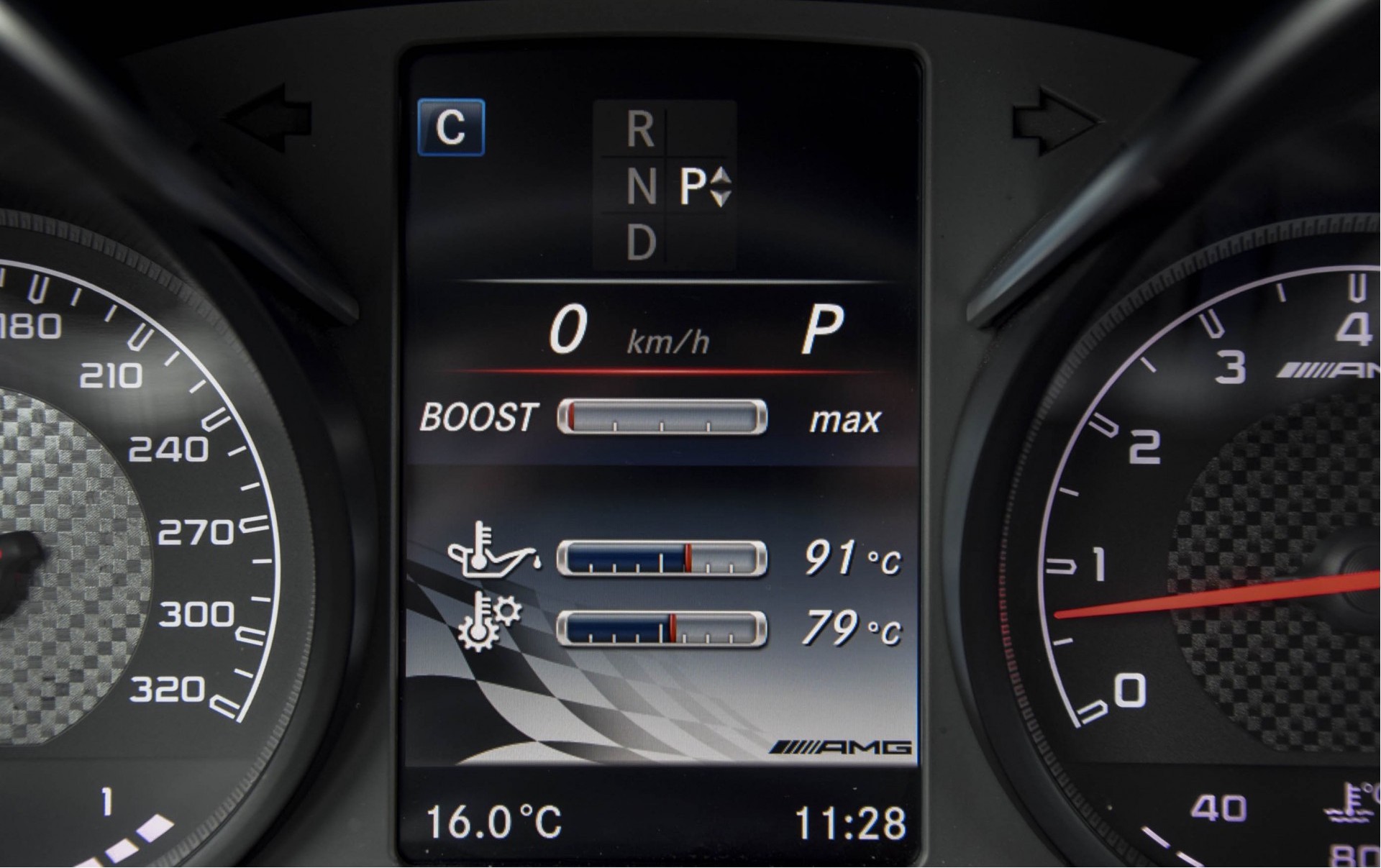 Mercedes-Benz C-Klasse Cabrio 63 AMG Night Carbon Aut7 met rode cabriokap Foto 13