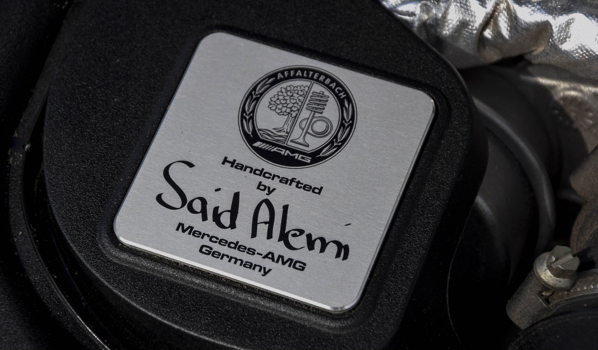 Mercedes-Benz C-Klasse Cabrio 63 AMG Night Carbon Aut7 met rode cabriokap Foto 37