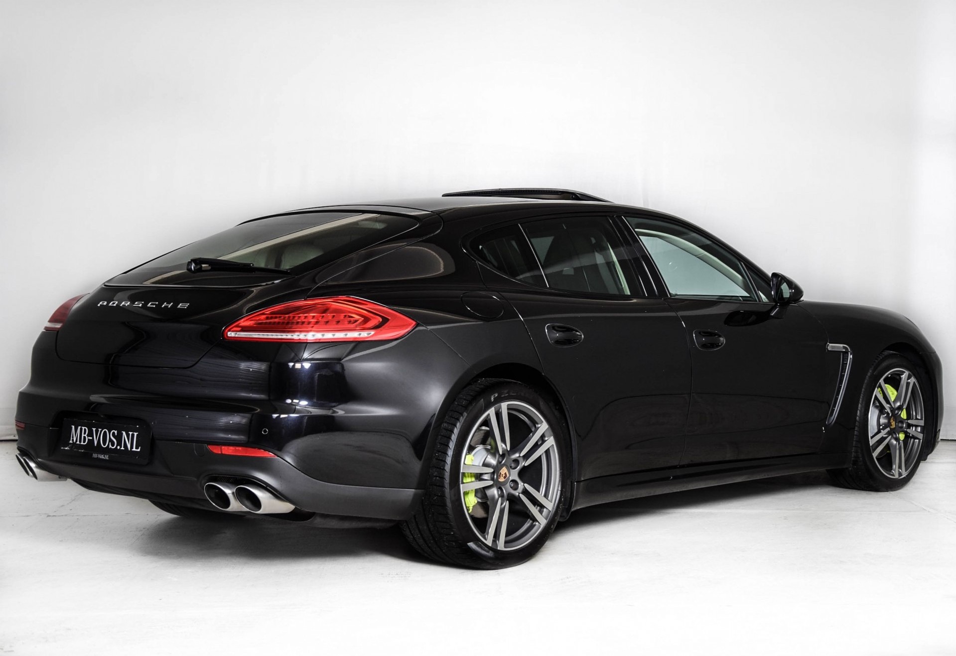 Porsche Panamera 3.0 S E-HYBRID Luchtvering/Schuifdak/Nappa/Bose/Camera Aut8 Foto 2