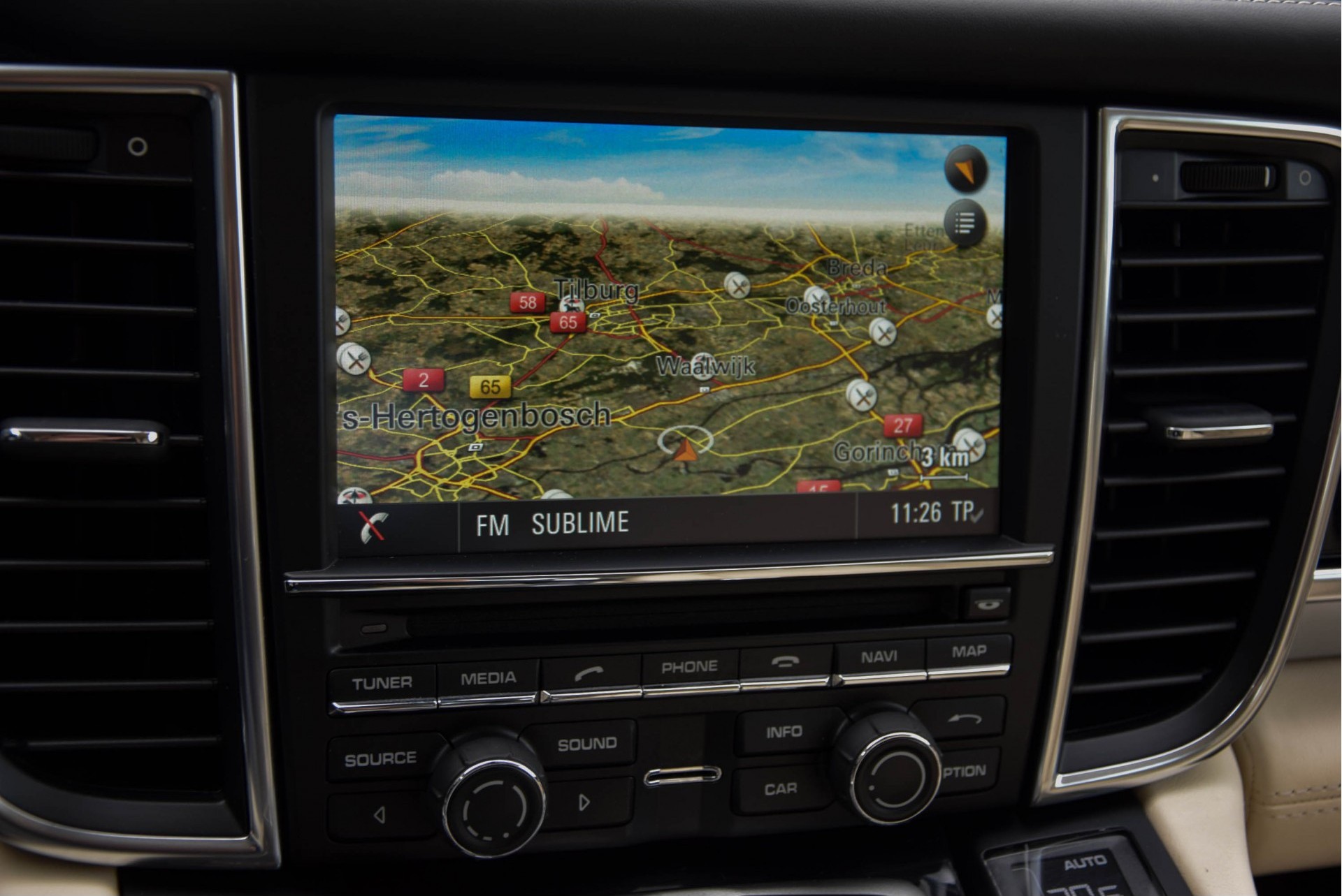 Porsche Panamera 3.0 S E-HYBRID Luchtvering/Schuifdak/Nappa/Bose/Camera Aut8 Foto 6