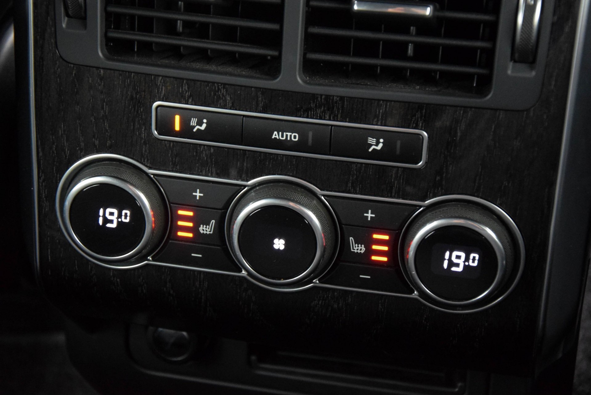 Land Rover Range Rover Sport 4.4 SDV8 HSE Dynamic Full Options Aut8 Foto 19