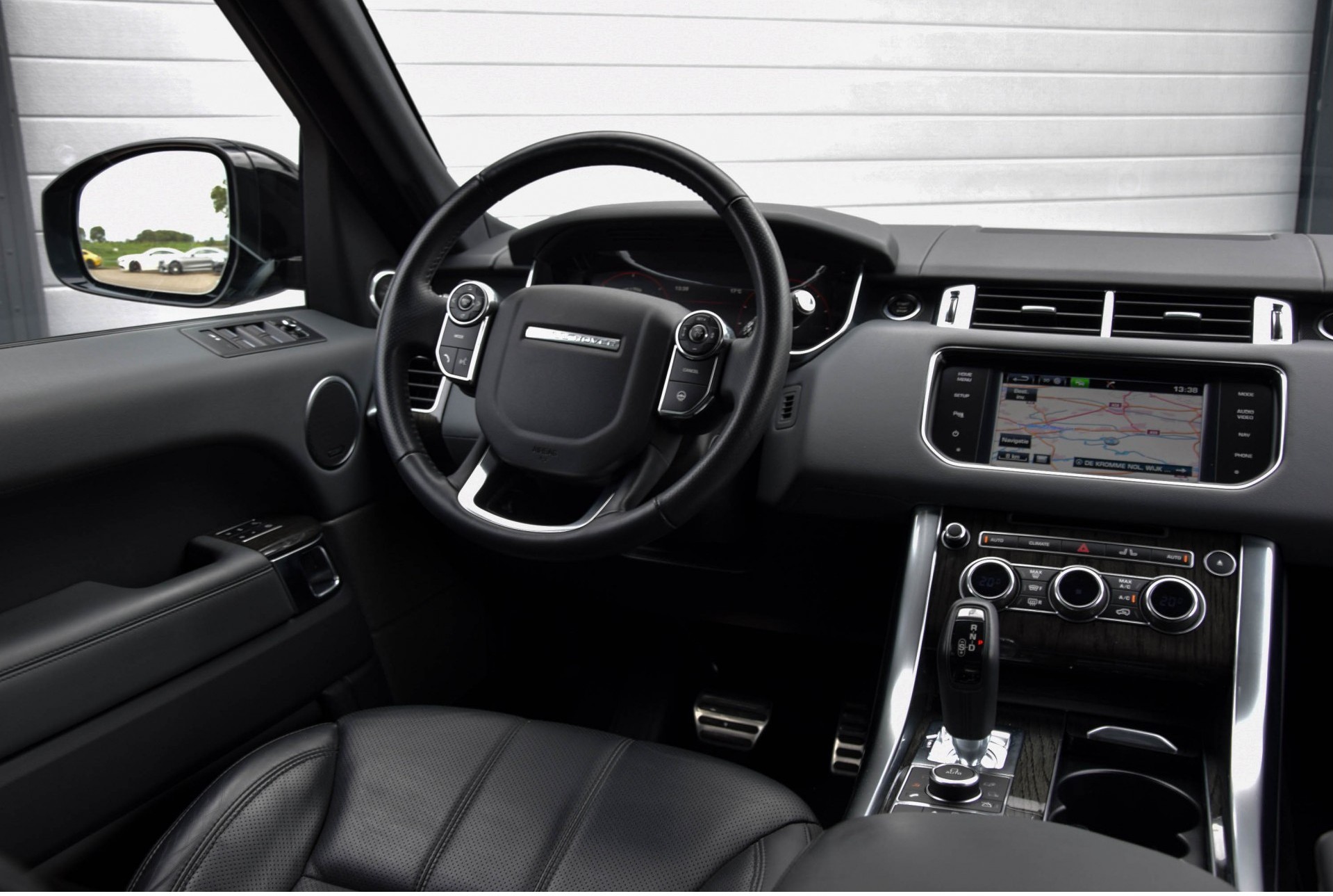 Land Rover Range Rover Sport 4.4 SDV8 HSE Dynamic Full Options Aut8 Foto 6