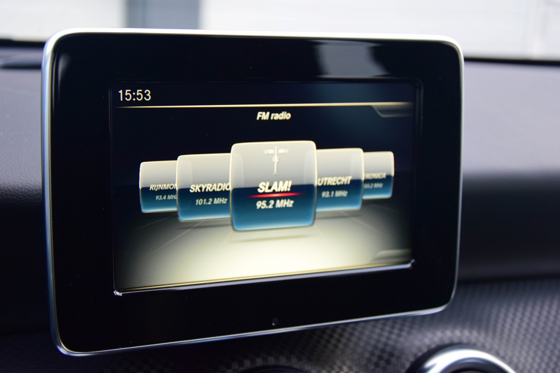 Mercedes-Benz A-Klasse 180 D Urban LED/Navi/Verw-stln Aut7 Foto 10