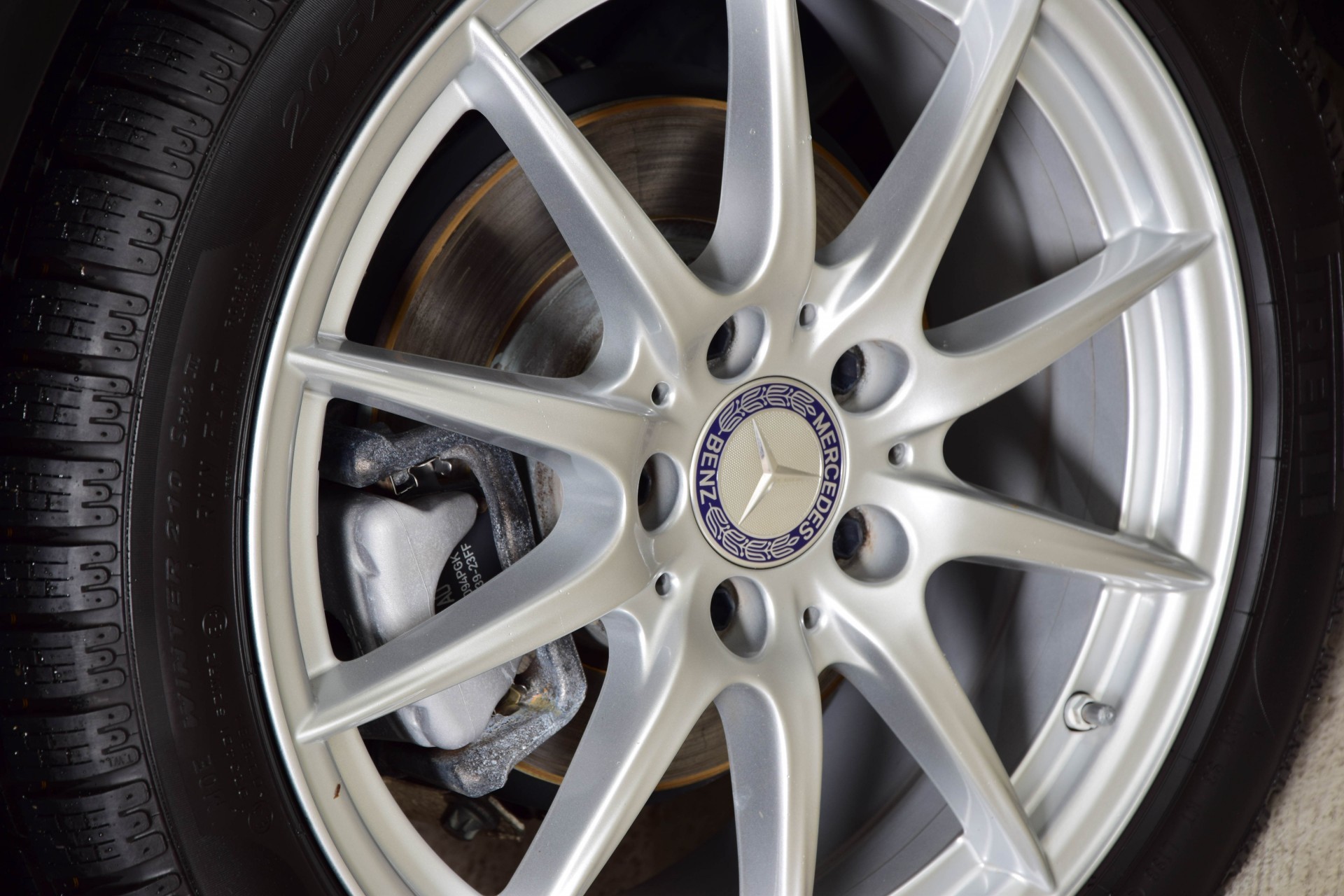 Mercedes-Benz A-Klasse 180 D Urban LED/Navi/Verw-stln Aut7 Foto 17