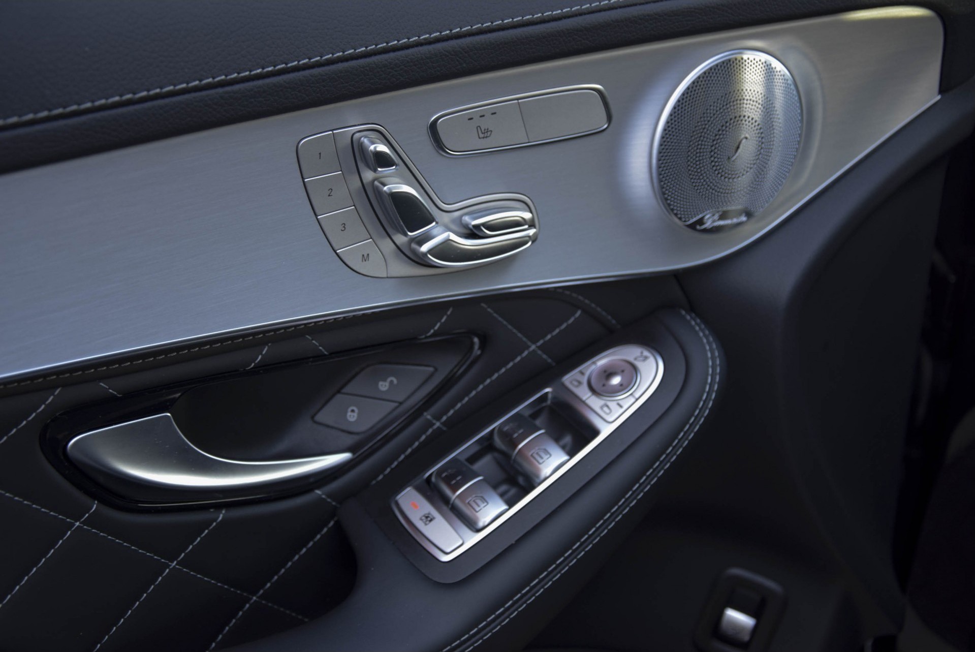 Mercedes-Benz GLC-Klasse Coupé 63 S AMG 4-M Designo/Ceramic/Schaalstoelen/Carbon/Night/HUD/Distronic/Keyless Aut9 Foto 6