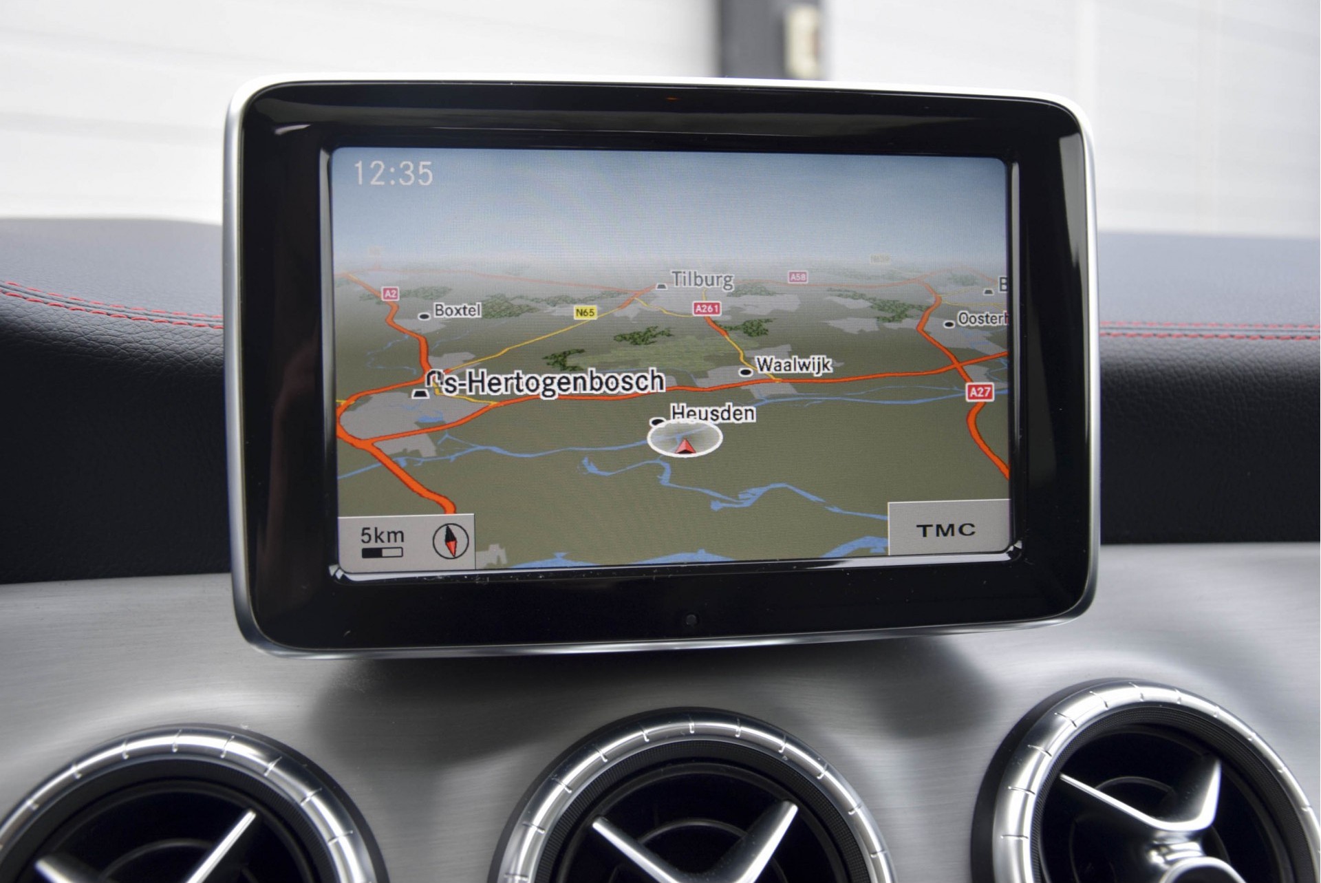 Mercedes-Benz CLA-Klasse 220 Cdi AMG Exclusive/Panorama/Comand/Harman-Kardon/Mem Aut7 Foto 13