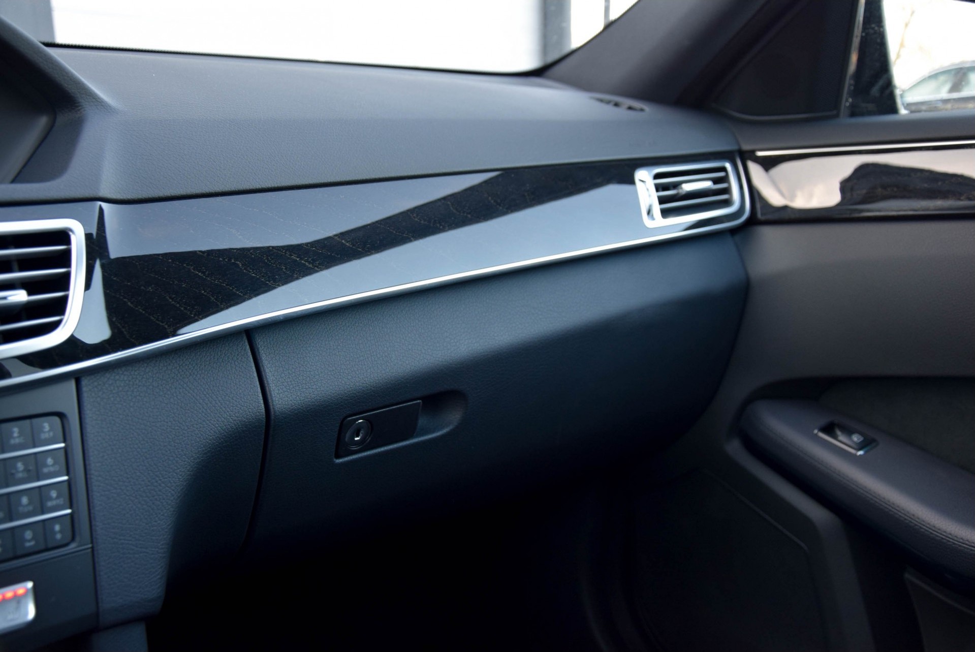 Mercedes-Benz E-Klasse Estate 250 Bluetec AMG Night Comand/ILS/Schuifdak Aut9 Foto 15