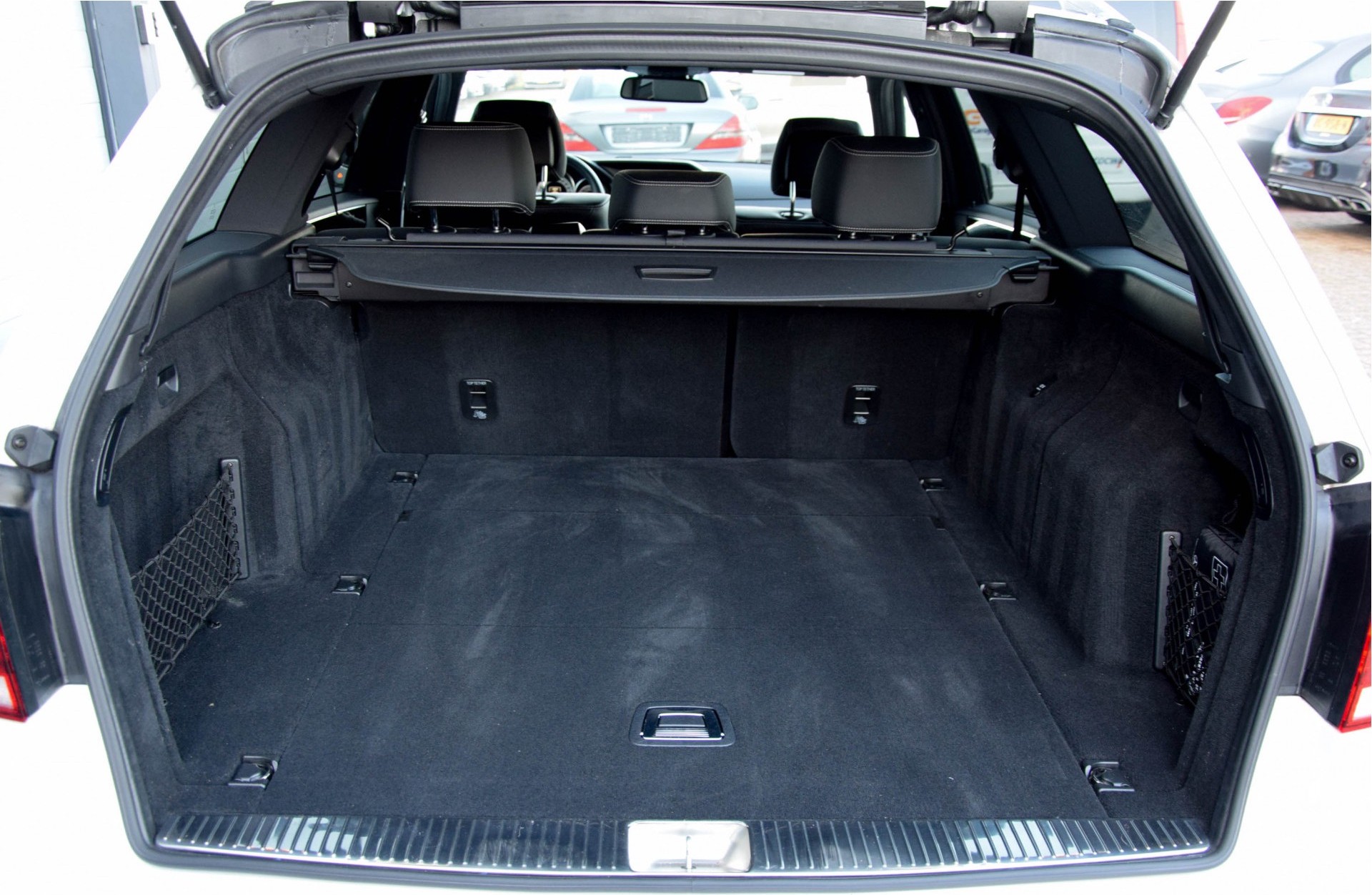 Mercedes-Benz E-Klasse Estate 250 Bluetec AMG Night Comand/ILS/Schuifdak Aut9 Foto 20