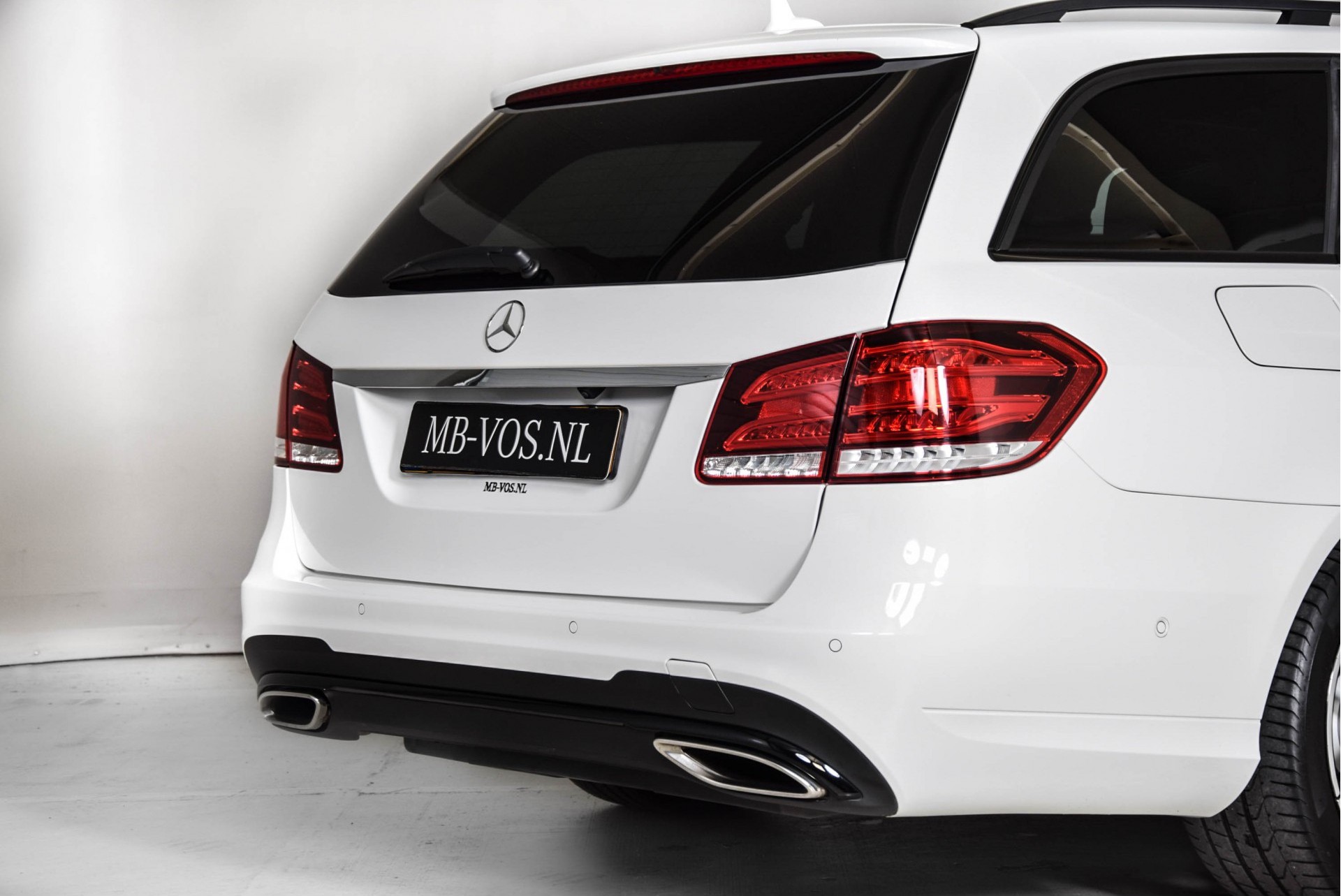 Mercedes-Benz E-Klasse Estate 250 Bluetec AMG Night Comand/ILS/Schuifdak Aut9 Foto 23