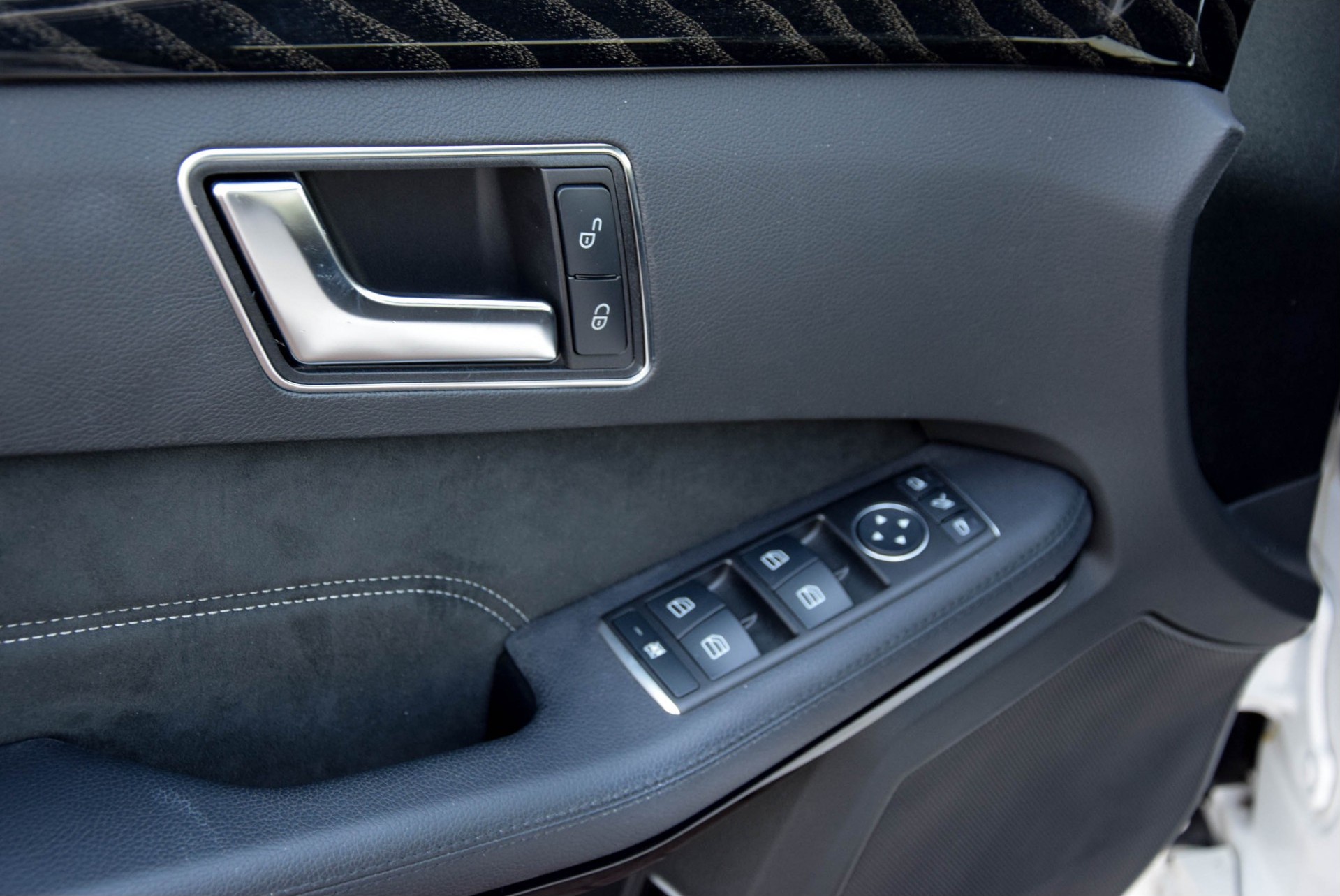 Mercedes-Benz E-Klasse Estate 250 Bluetec AMG Night Comand/ILS/Schuifdak Aut9 Foto 8