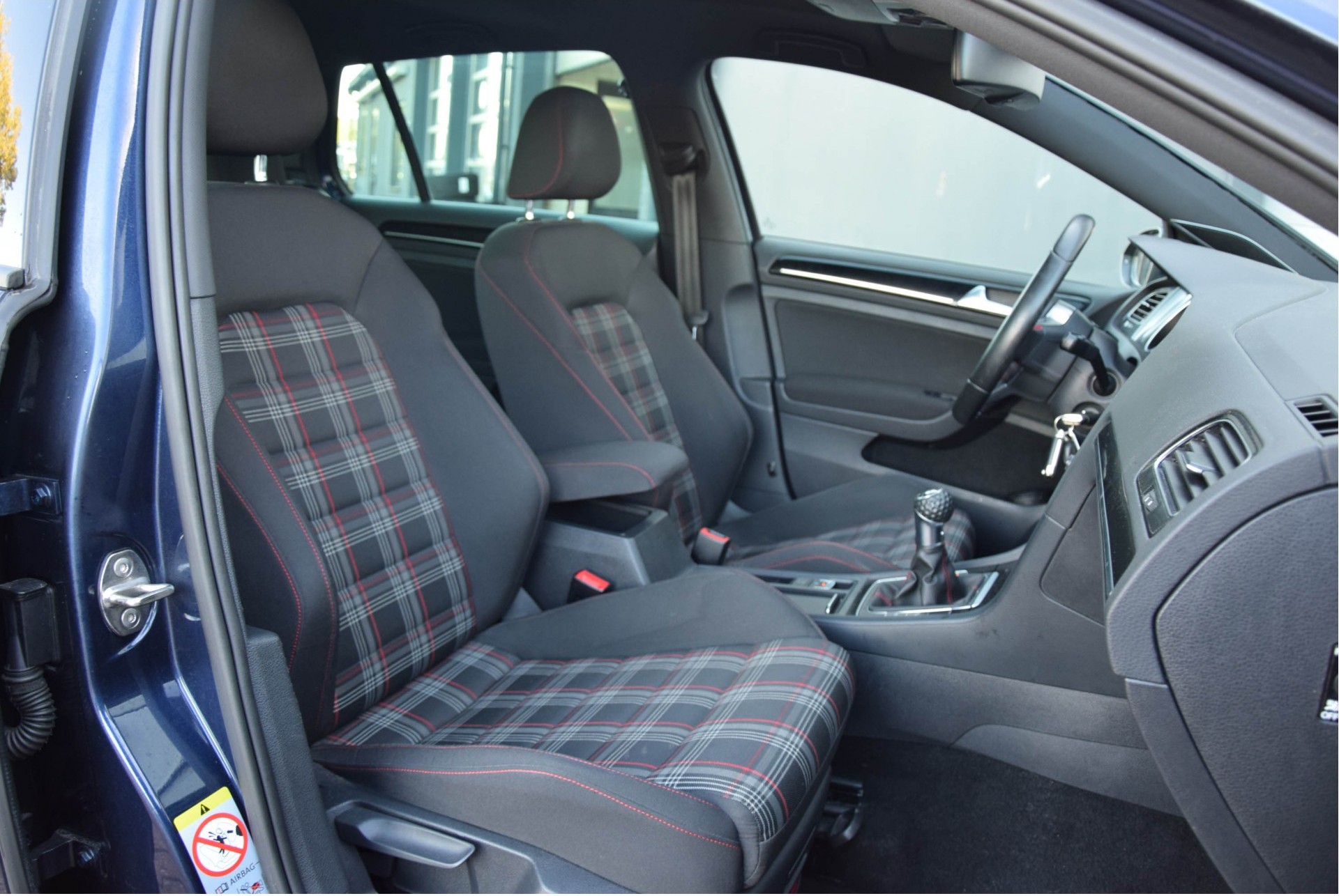 Volkswagen Golf 2.0 TSI GTI Performance ABT 300PK/ExecutivePlus/Camera/Pano/Xenon/Navi/PDC Hs6 Foto 3