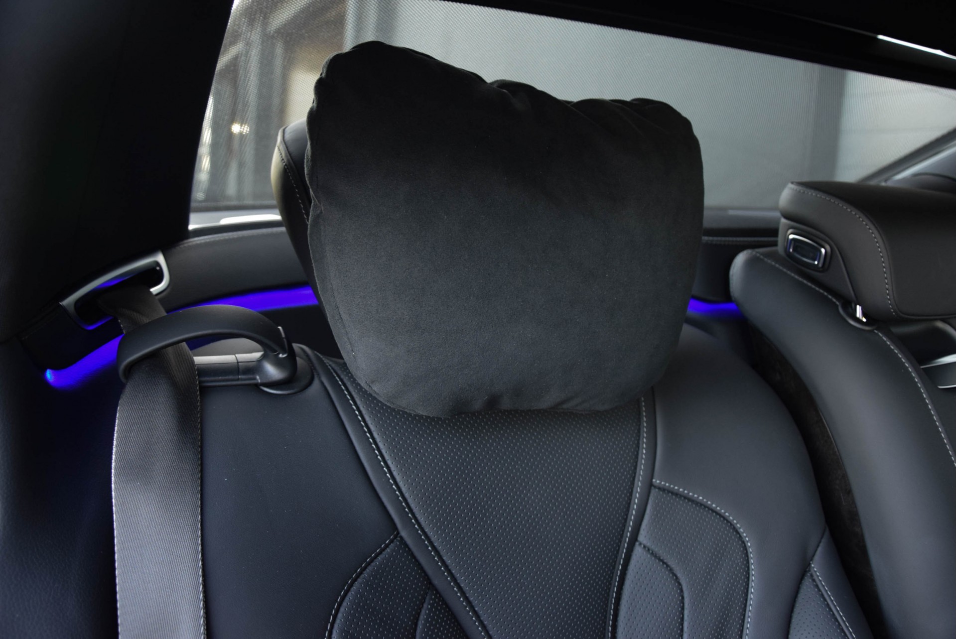 Mercedes-Benz S-Klasse 560 Lang 4-M AMG Plus Premium Plus Aut9 Foto 19