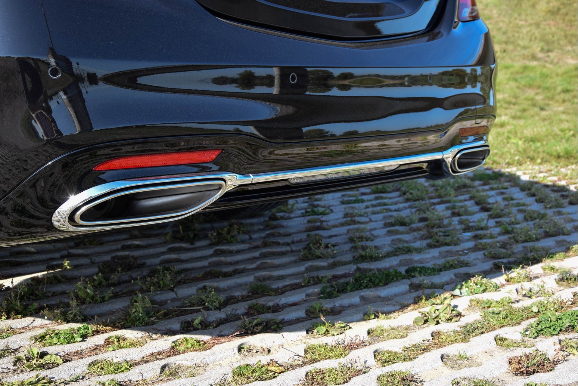 Mercedes-Benz S-Klasse 560 Lang 4-M AMG Plus Premium Plus Aut9 Foto 27