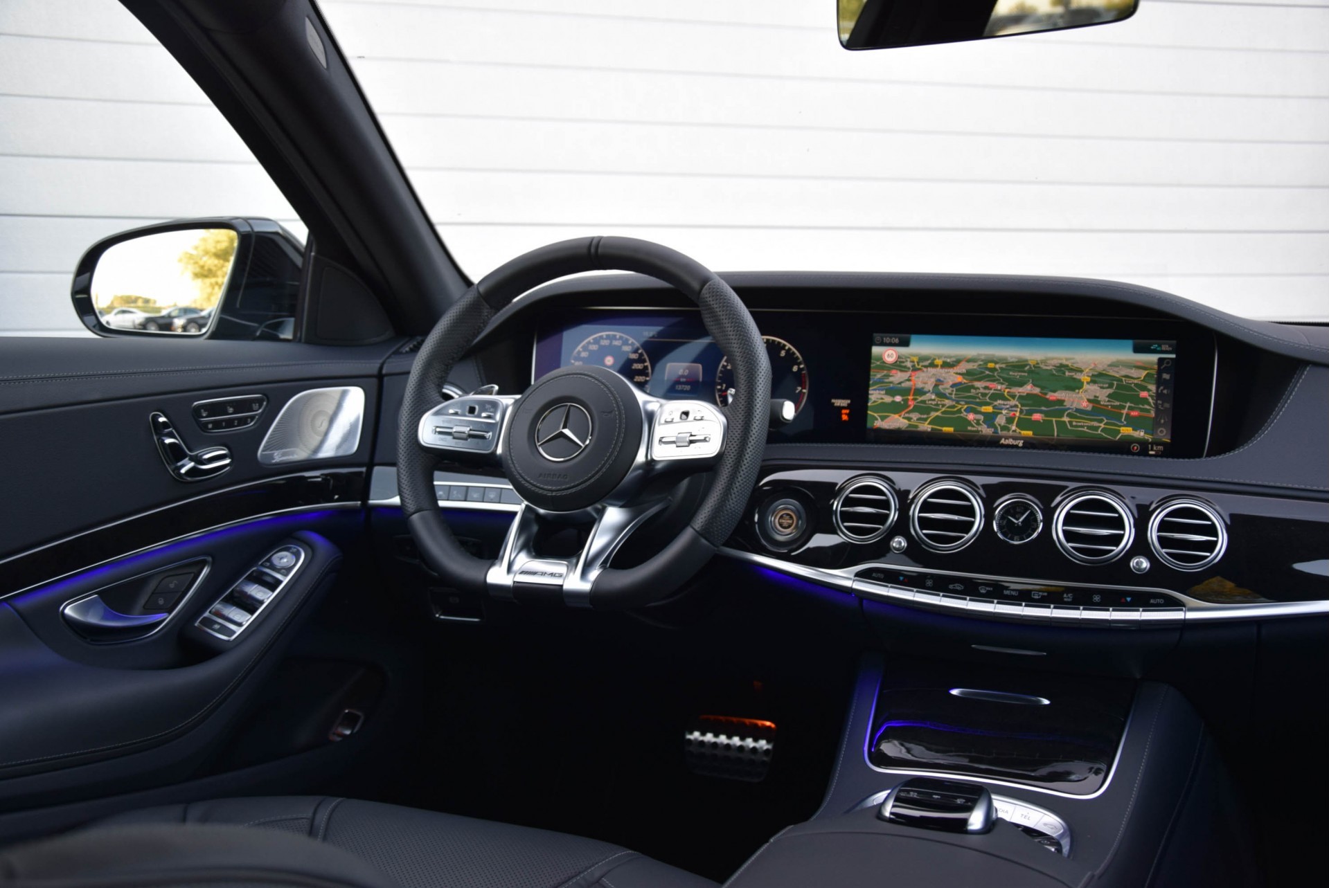 Mercedes-Benz S-Klasse 560 Lang 4-M AMG Plus Premium Plus Aut9 Foto 5