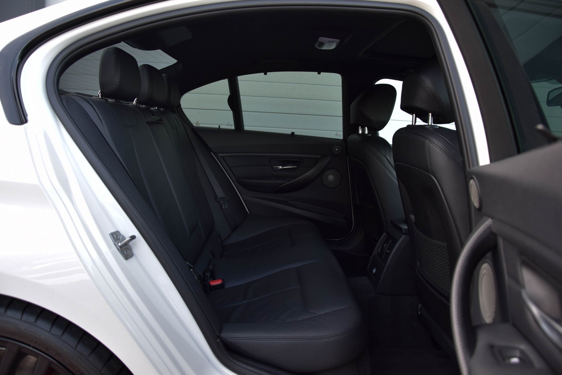 BMW 3 Serie 330D High Executive M-Performance/Carbon/Camera/HarmanKardon Aut8 Foto 4