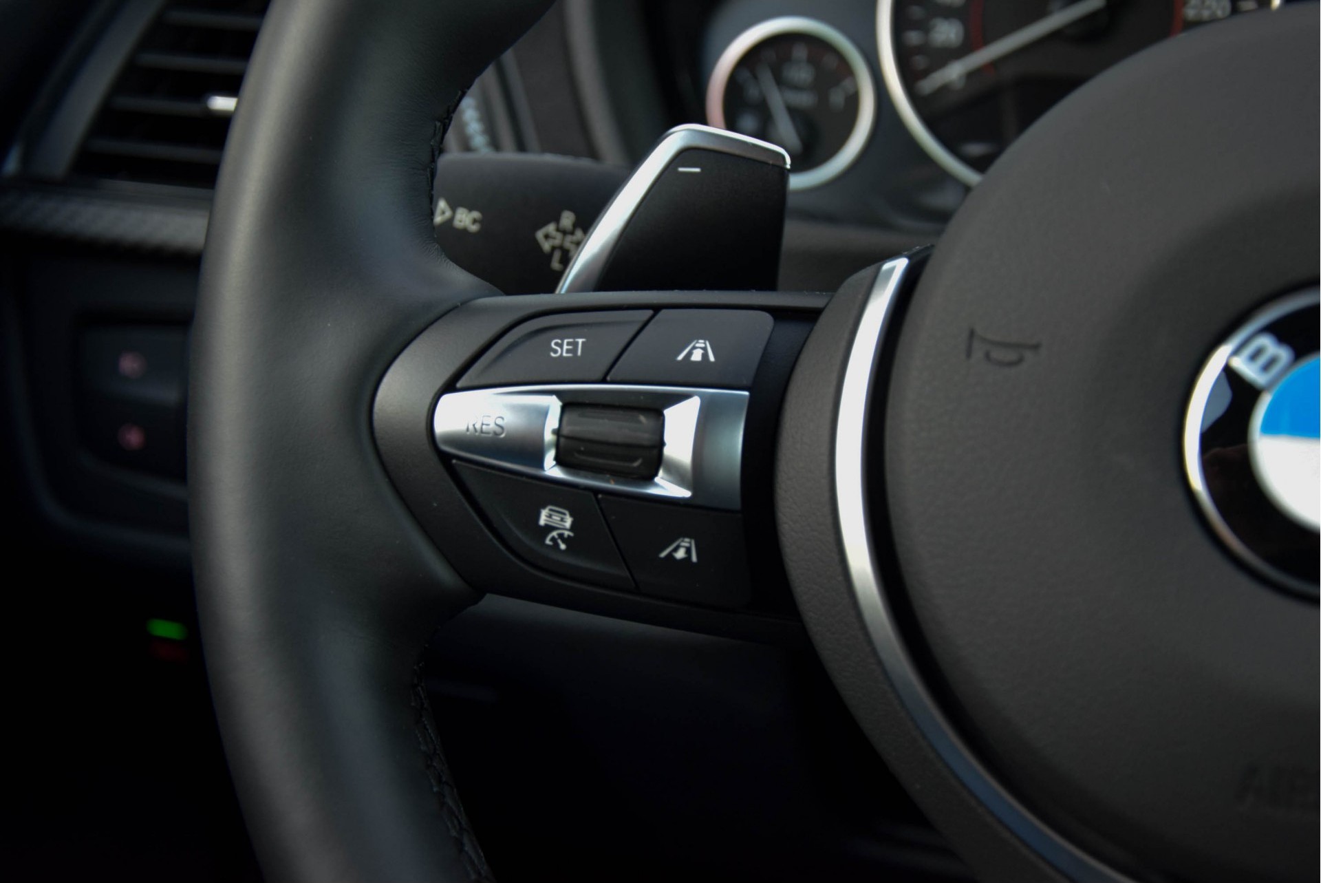 BMW 3 Serie 330D High Executive M-Performance/Carbon/Camera/HarmanKardon Aut8 Foto 9