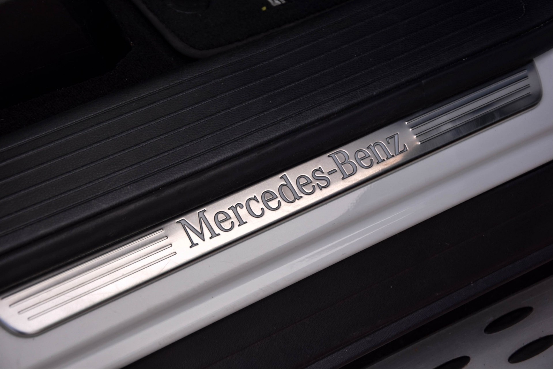 Mercedes-Benz M-Klasse 350 Bluetec 4-M Aut7 origineel 63 AMG uitgevoerd Foto 22