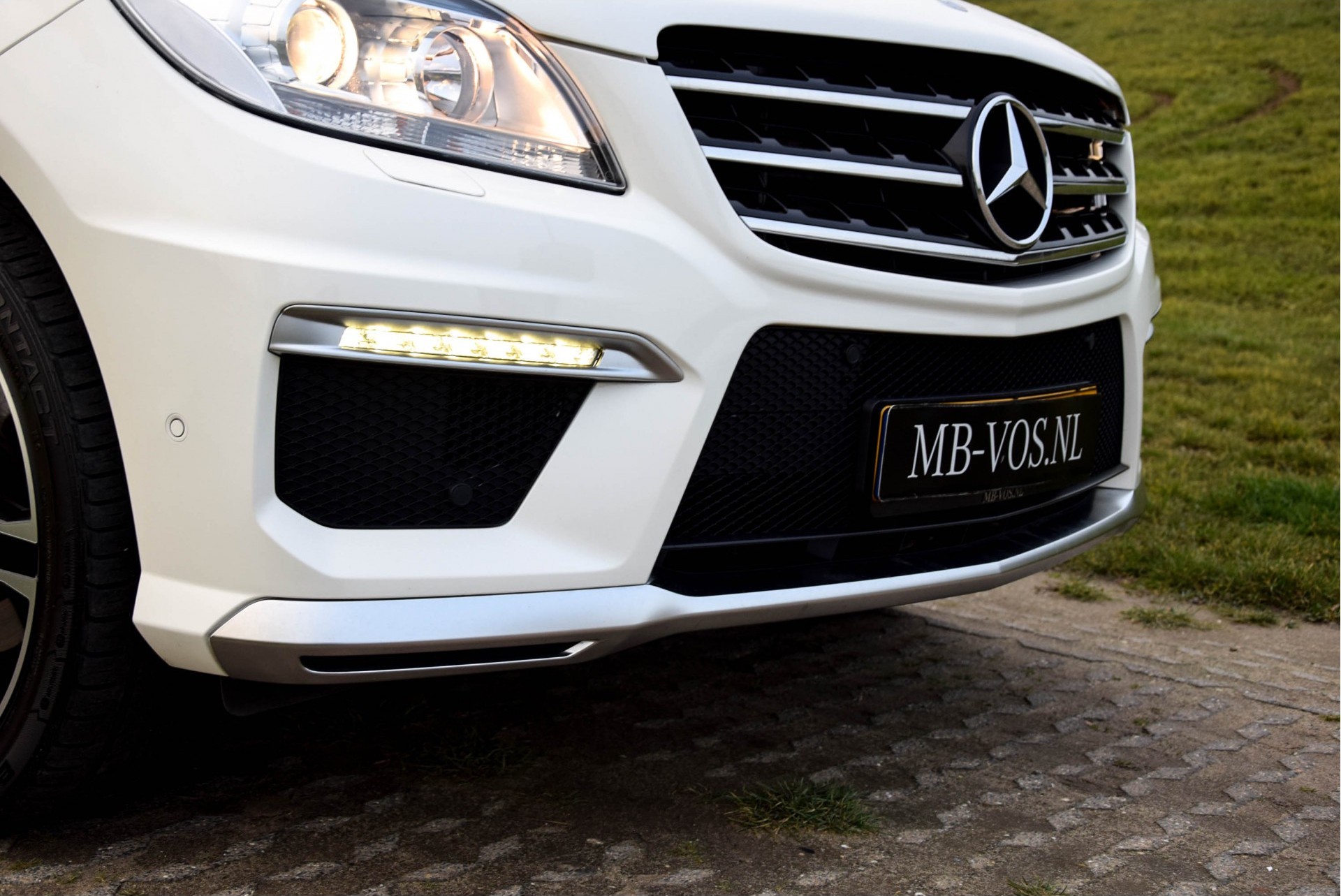Mercedes-Benz M-Klasse 350 Bluetec 4-M Aut7 origineel 63 AMG uitgevoerd Foto 24