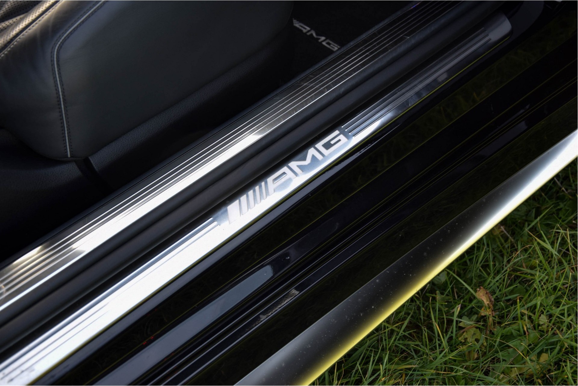 Mercedes-Benz S-Klasse Coupé 63 AMG 4-M Designo Carbon Swarowski Magic Sky Aut7 Foto 30