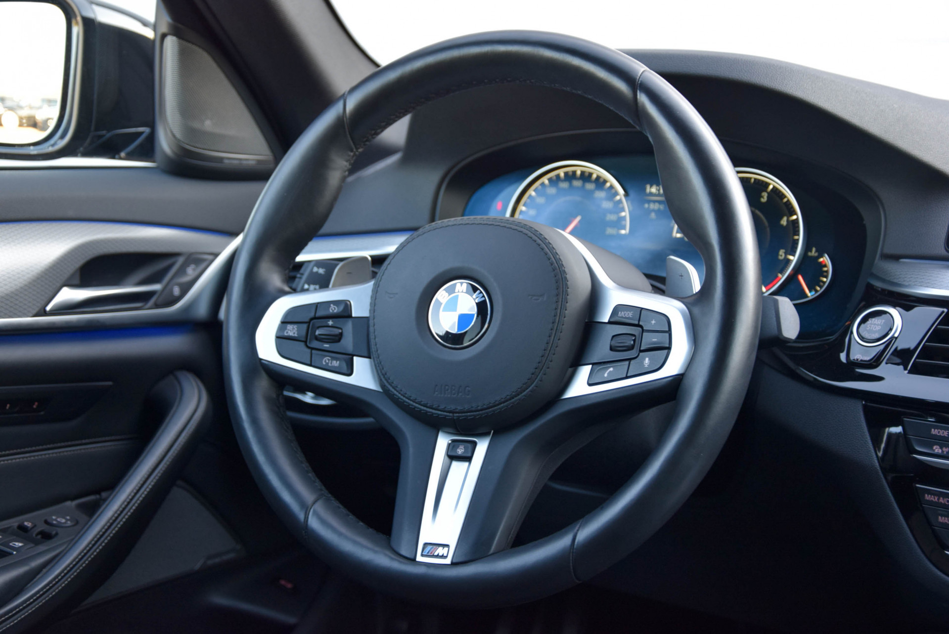 BMW 5 Serie 520d M-sport High Executive NP: €81697 Foto 10