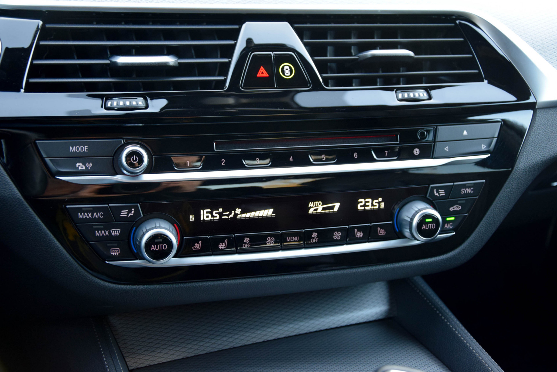 BMW 5 Serie 520d M-sport High Executive NP: €81697 Foto 14