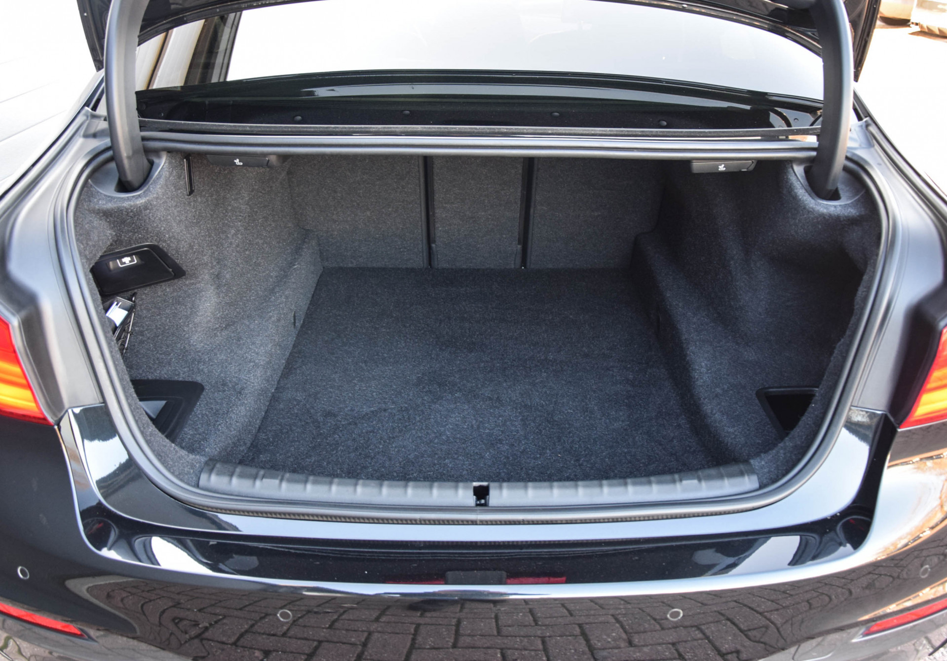 BMW 5 Serie 520d M-sport High Executive NP: €81697 Foto 20