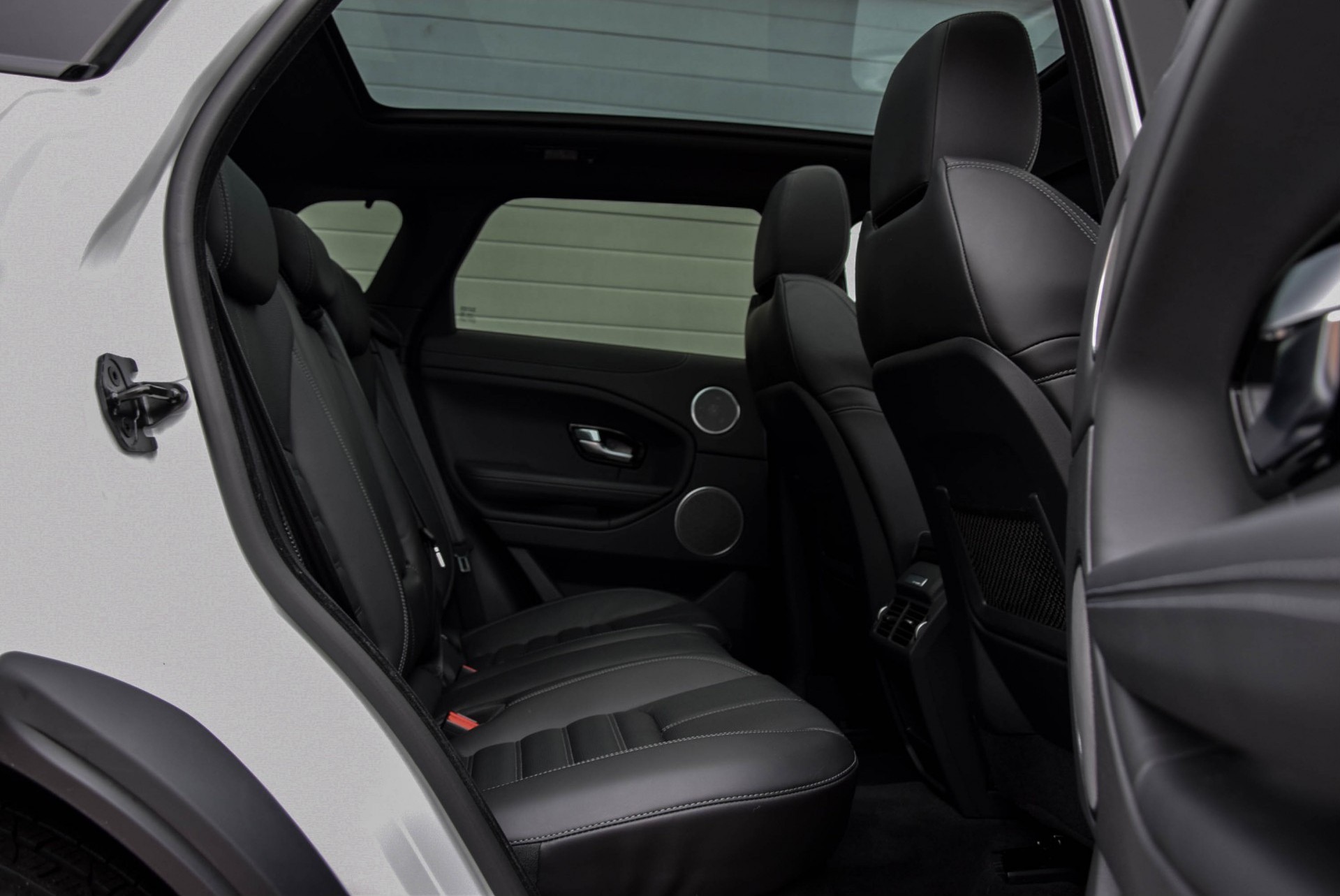 Land Rover Range Rover Evoque 2.0 TD4 HSE Dynamic 4WD Nappaleder/Panodak/Meridian/Camera Aut9 Foto 4